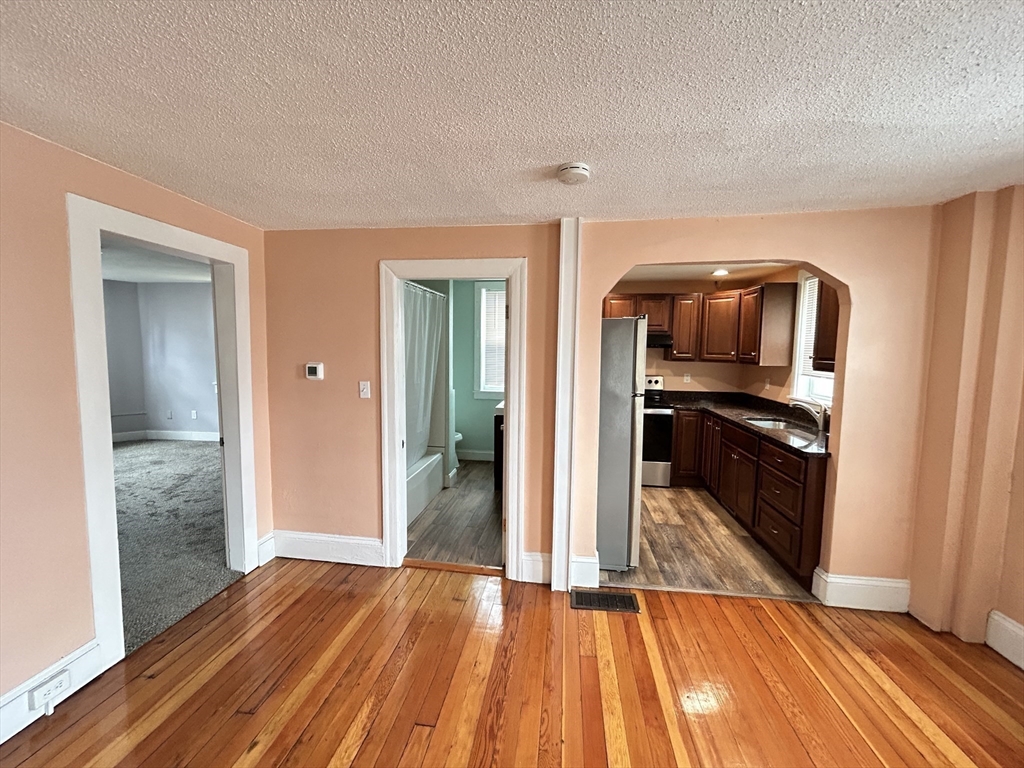 2 bed, 1 bath apartment for rent at 81 Brown St Unit A, South Attleboro — photo 14 of 32
