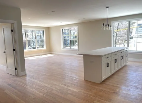 3 bed, 2 bath apartment for rent at 81 Chestnut Hill Ave Unit 302, Chestnut Hill