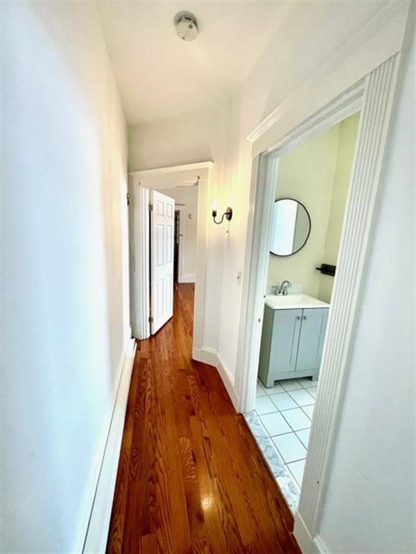 Studio bed, 1 bath apartment for rent at 81 College Ave Unit 1, Powder House Square — photo 4 of 9