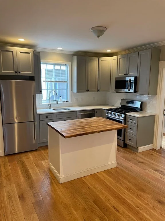 3 bed, 1 bath apartment for rent at 81 Congress St Unit R1, Salem