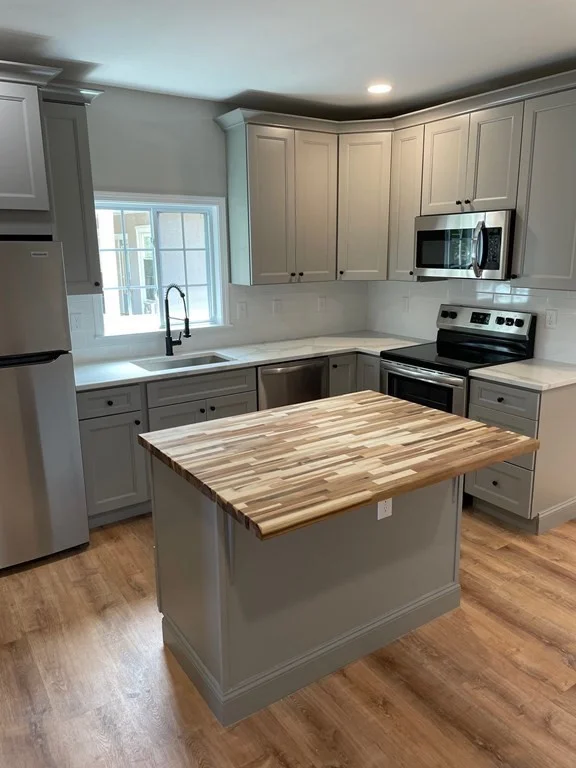 4 bed, 1 bath apartment for rent at 81 Congress St Unit R2, Salem