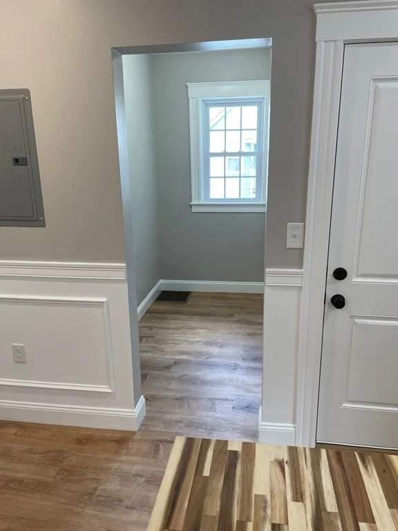 4 bed, 1 bath apartment for rent at 81 Congress St Unit R2, Salem — photo 4 of 17