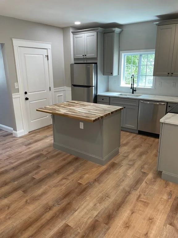 4 bed, 1 bath apartment for rent at 81 Congress St Unit R2, Salem — photo 2 of 17