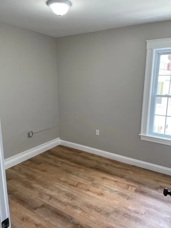 4 bed, 1 bath apartment for rent at 81 Congress St Unit R2, Salem — photo 9 of 17
