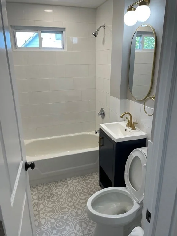 4 bed, 1 bath apartment for rent at 81 Congress St Unit R2, Salem — photo 5 of 17