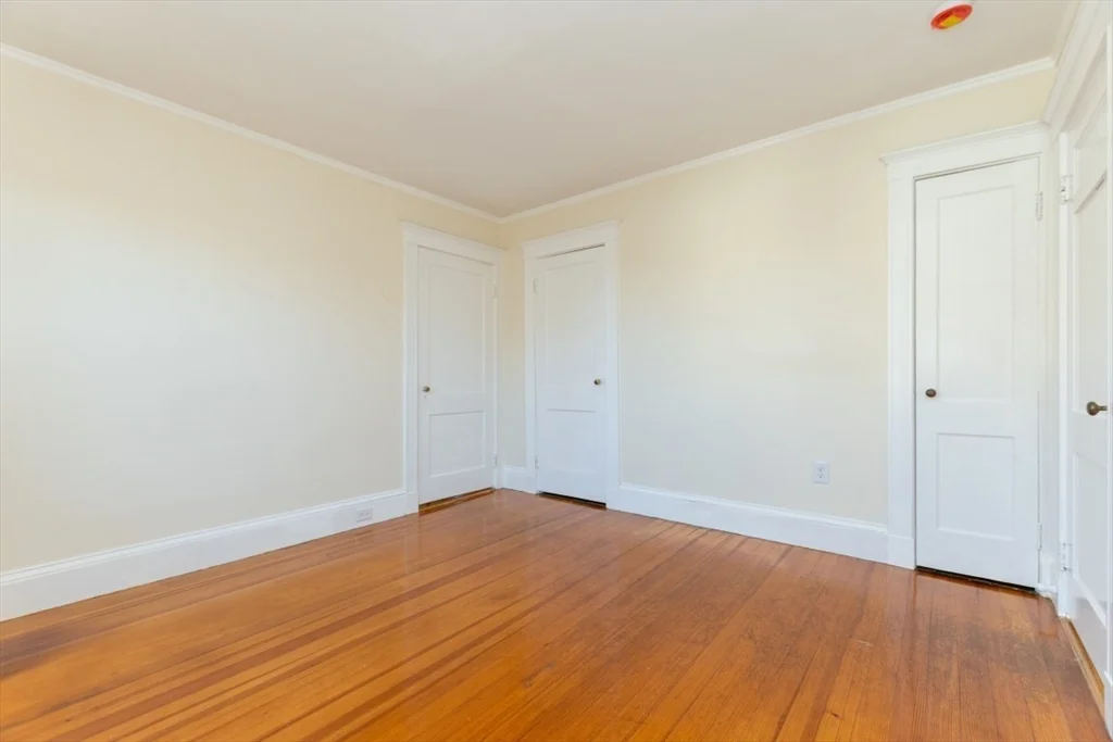 3 bed, 2 bath apartment for rent at 81 Cushing Ave Unit 81, Belmont — photo 12 of 29