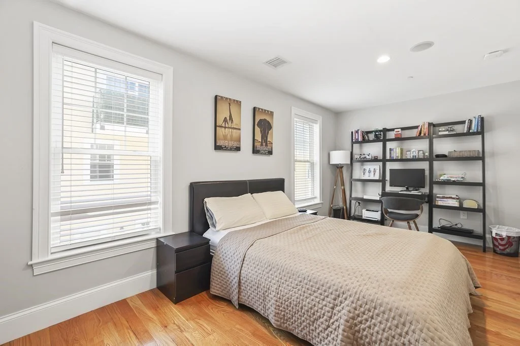 3 bed, 2.5 bath apartment for rent at 81 Dresser St Unit 81, South Boston — photo 7 of 15