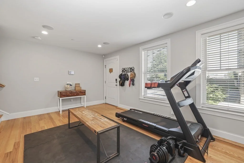 3 bed, 2.5 bath apartment for rent at 81 Dresser St Unit 81, South Boston — photo 12 of 15