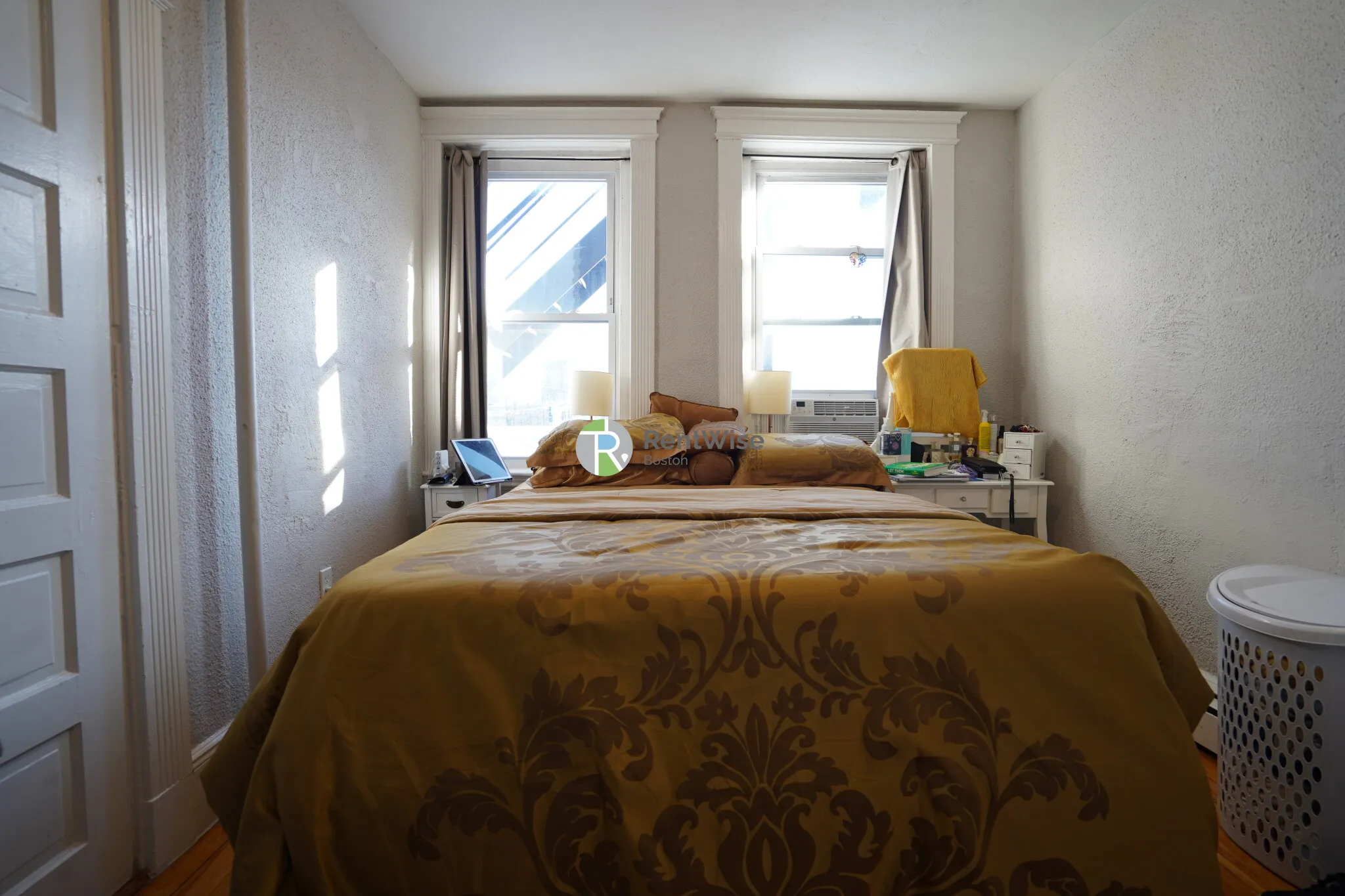 2 bed, 1 bath apartment for rent at 81 Empire St Unit 4 Ht & Hw Incl, Allston — photo 11 of 14