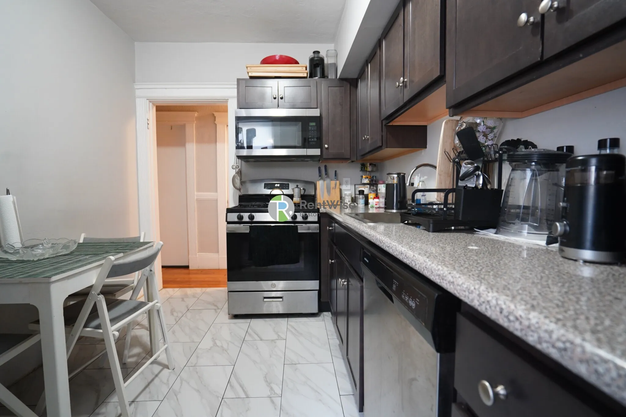 2 bed, 1 bath apartment for rent at 81 Empire St Unit 4 Ht & Hw Incl, Allston — photo 7 of 14
