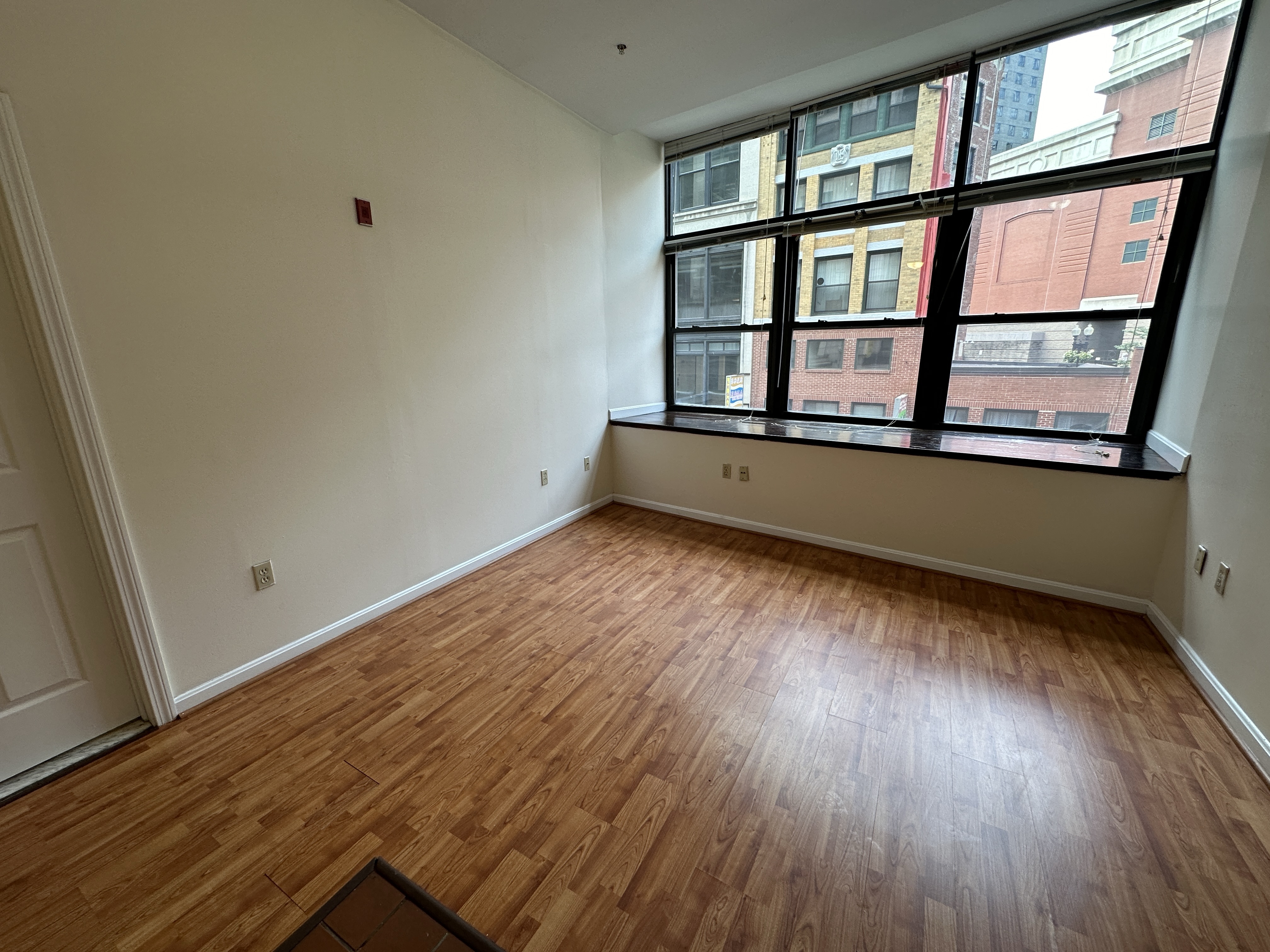 1 bed, 1 bath apartment for rent at 81 Essex St Unit 26-CF, Chinatown — photo 6 of 11
