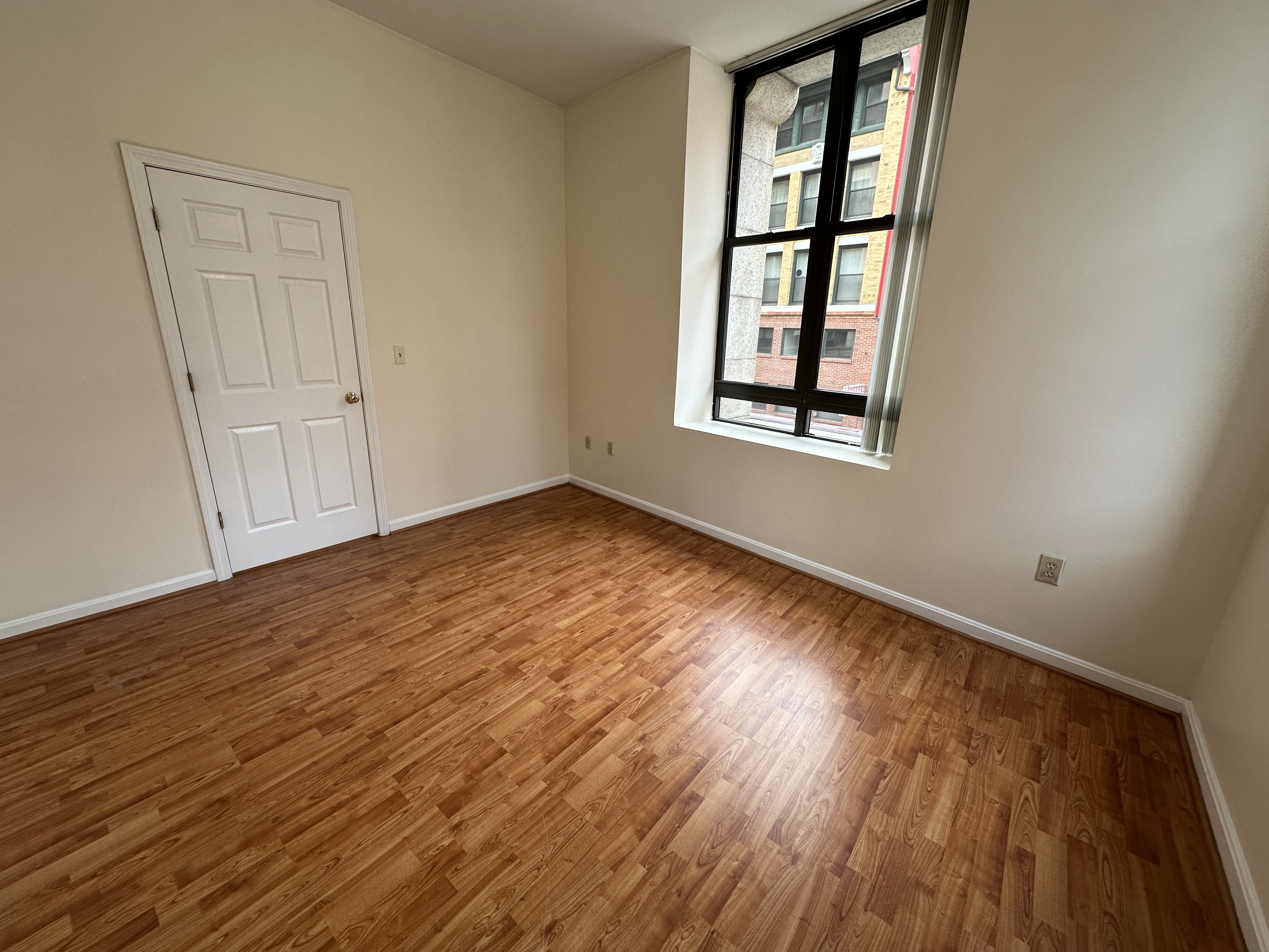 1 bed, 1 bath apartment for rent at 81 Essex St Unit 26-CF, Chinatown — photo 10 of 11