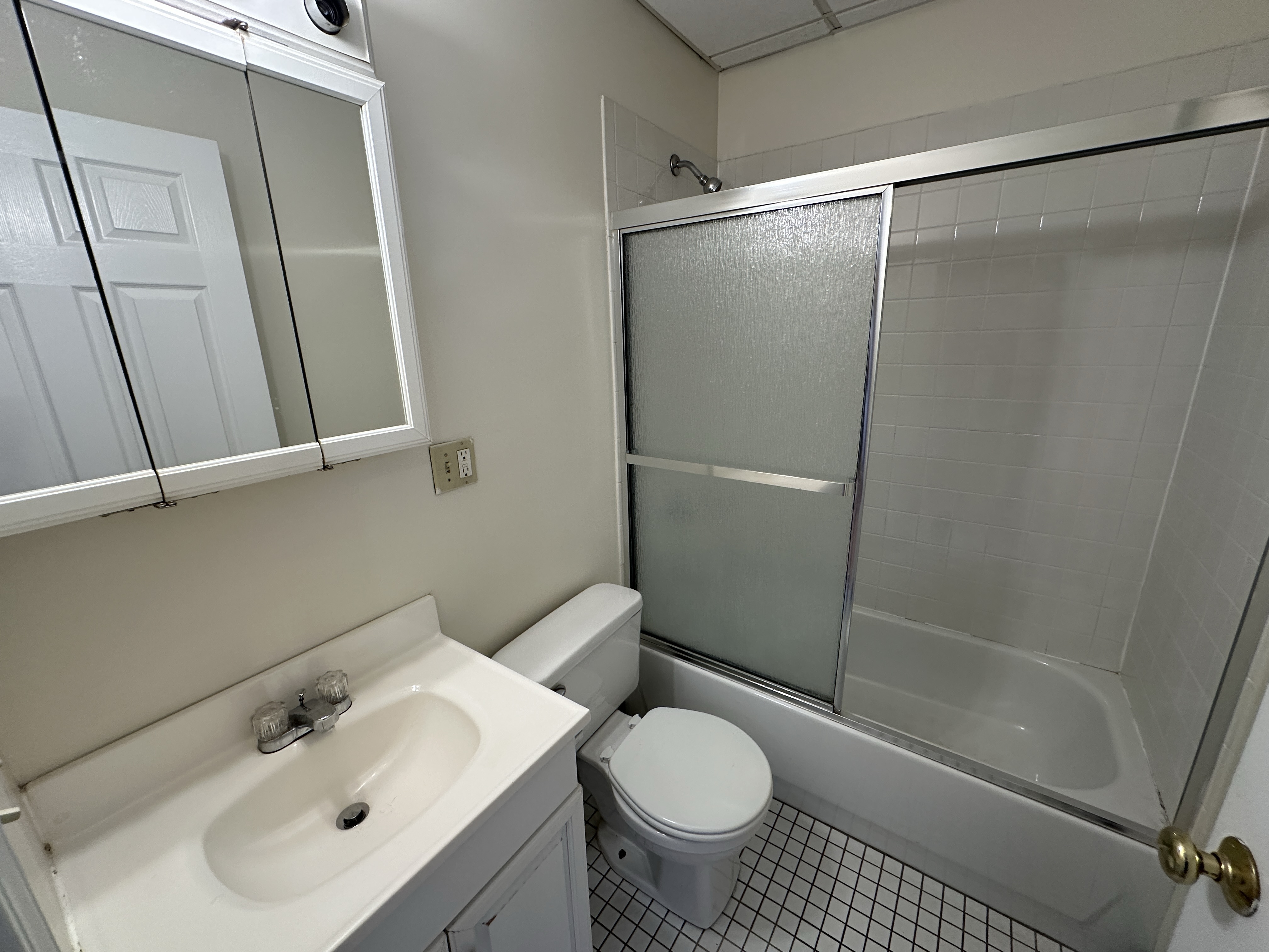 1 bed, 1 bath apartment for rent at 81 Essex St Unit 26-CF, Chinatown — photo 11 of 11