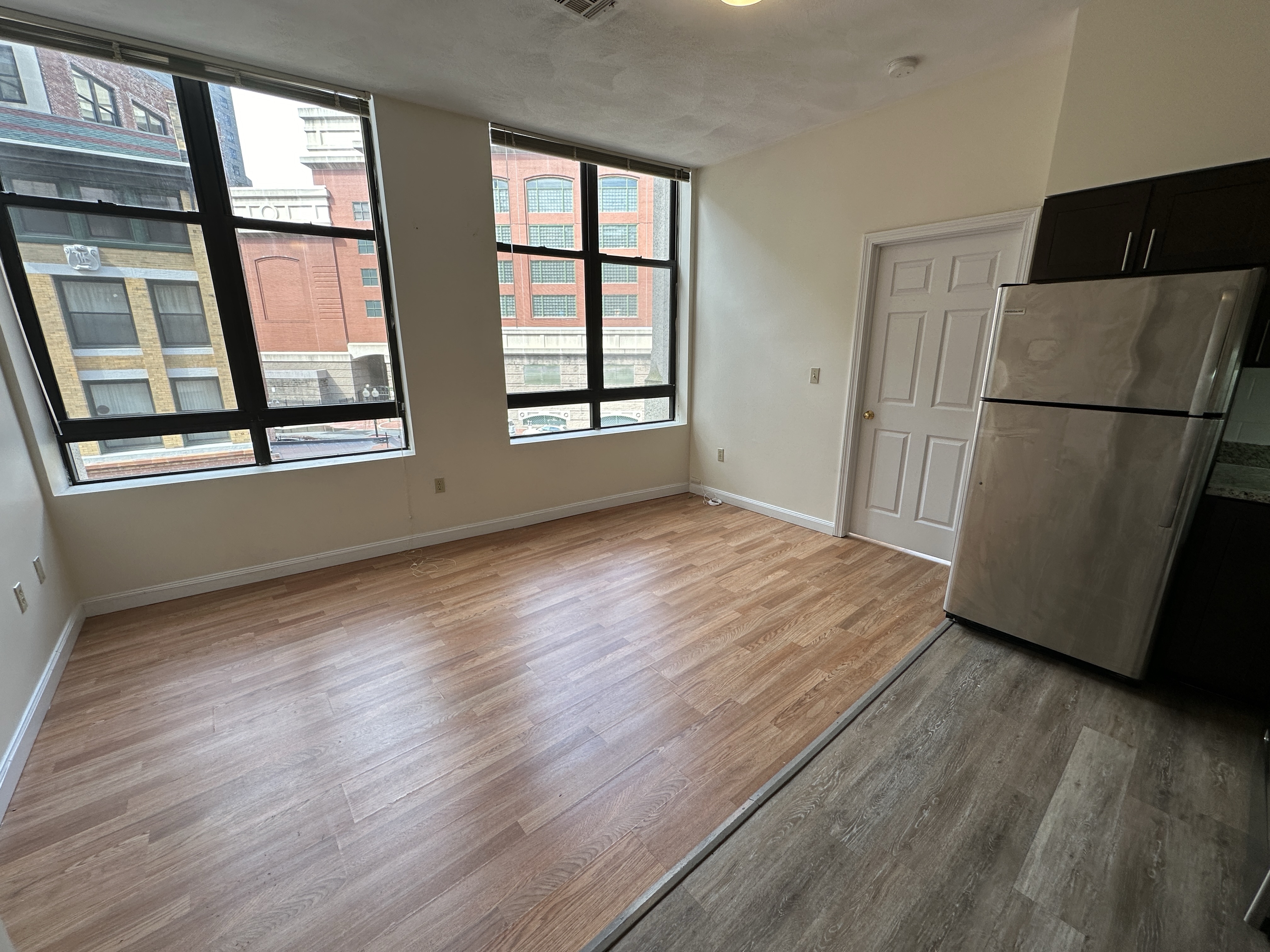 1 bed, 1 bath apartment for rent at 81 Essex St Unit 36-CF, Chinatown — photo 1 of 12