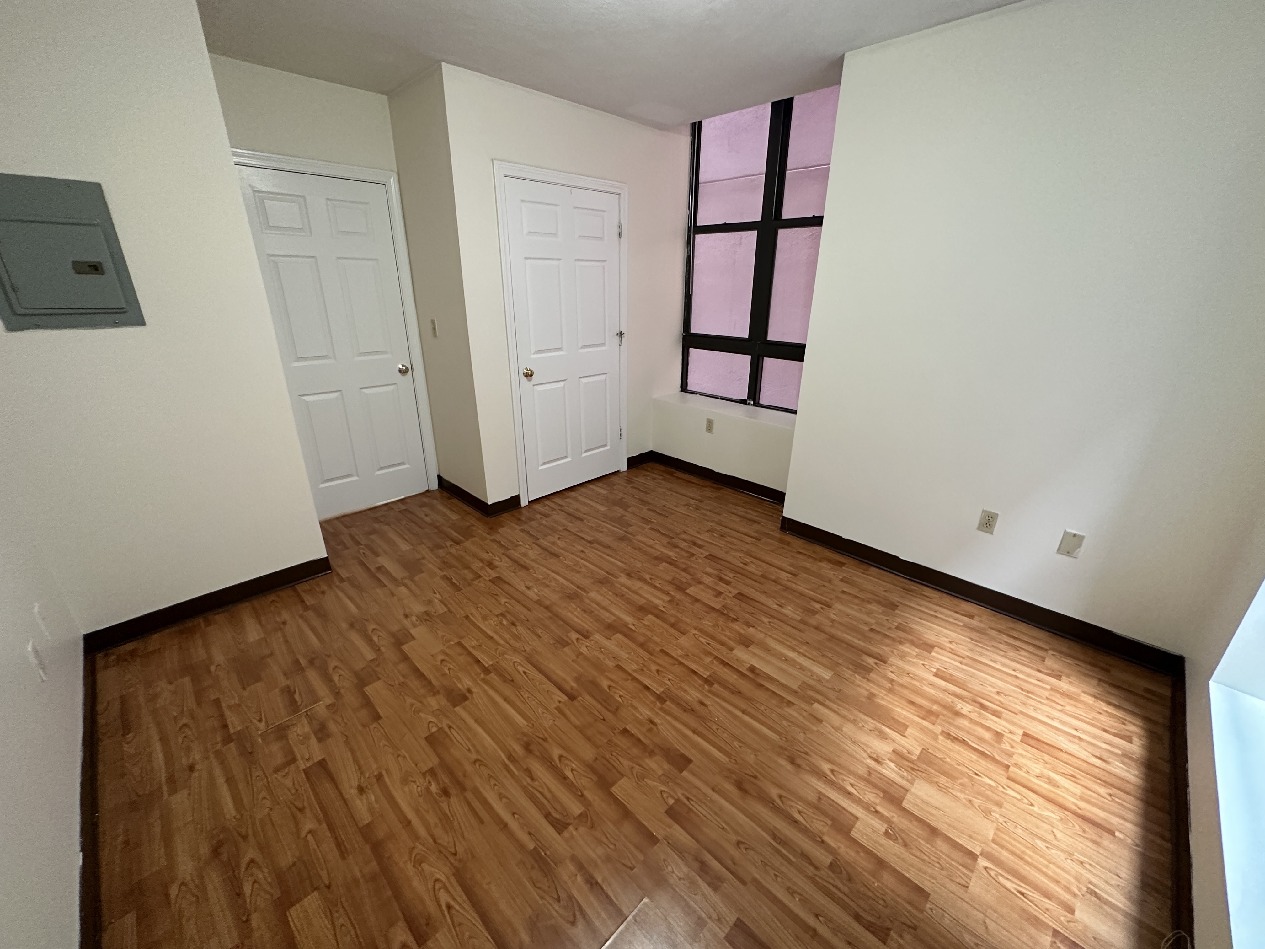Studio bed, 1 bath apartment for rent at 81 Essex St Unit 41-CF, Chinatown — photo 7 of 11