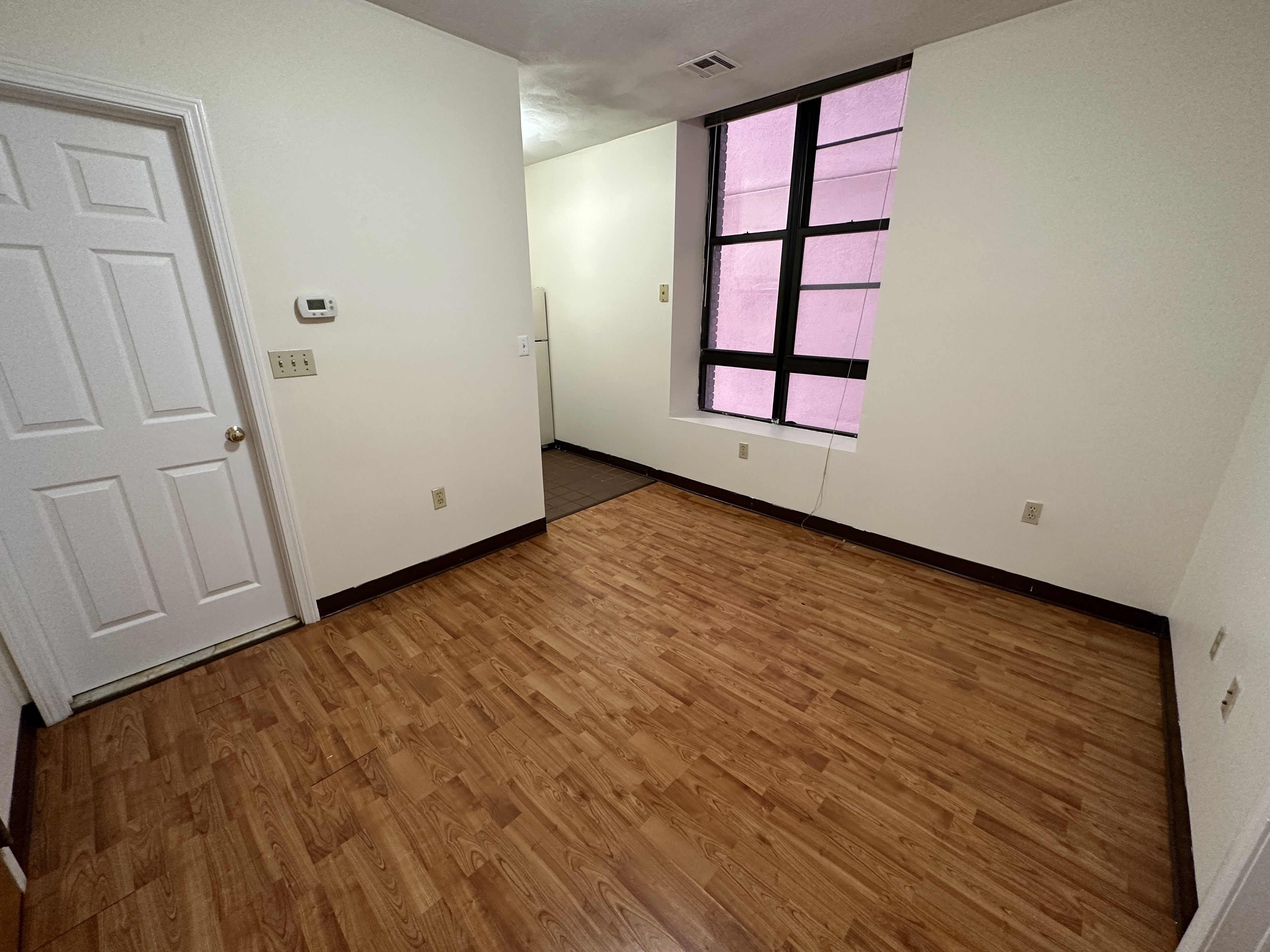 Studio bed, 1 bath apartment for rent at 81 Essex St Unit 41-CF, Chinatown — photo 1 of 11