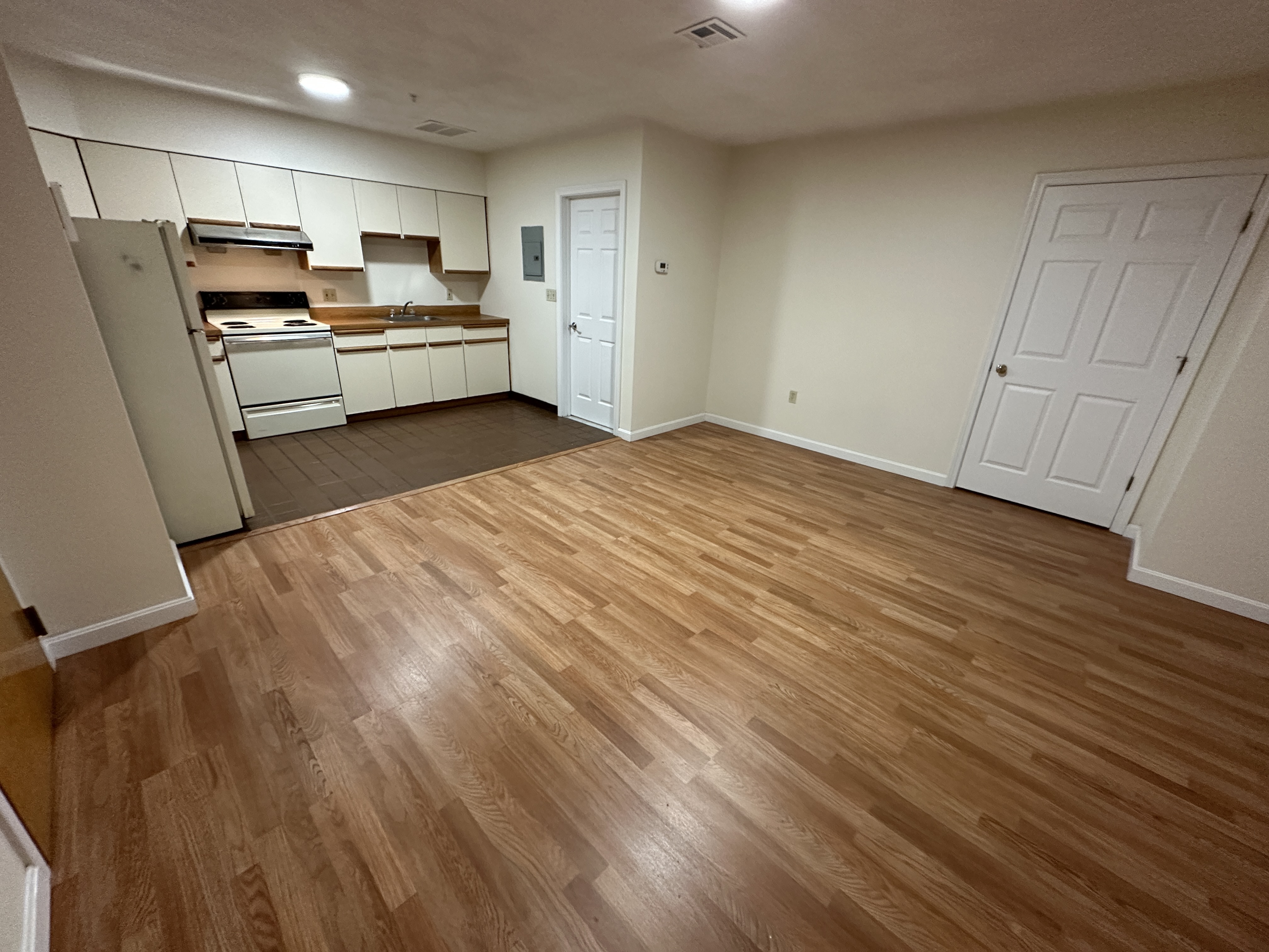 2 bed, 1 bath apartment for rent at 81 Essex St Unit 42-CF, Chinatown — photo 1 of 16