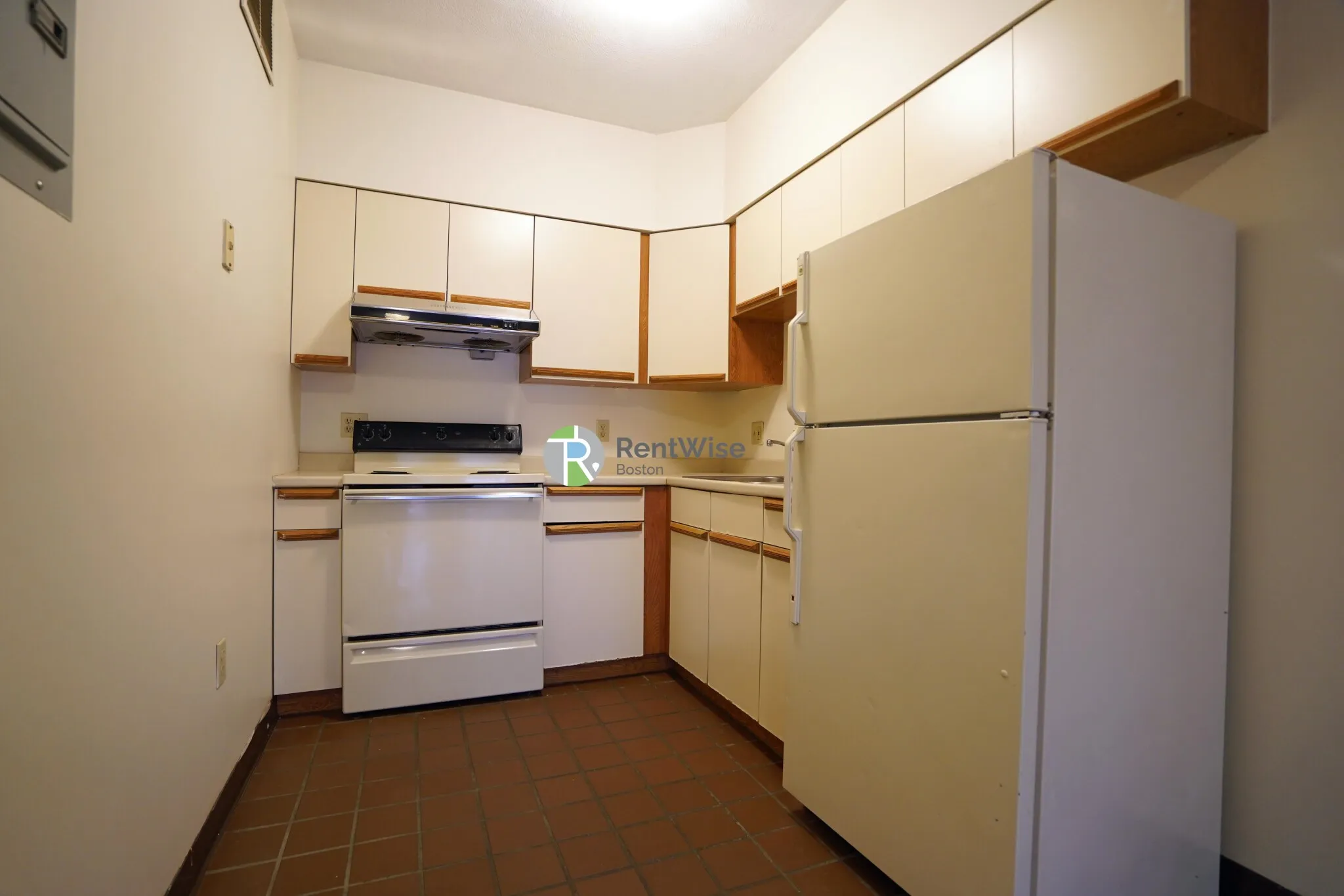 2 bed, 1 bath apartment for rent at 81 Essex St Unit 63, Chinatown — photo 6 of 10