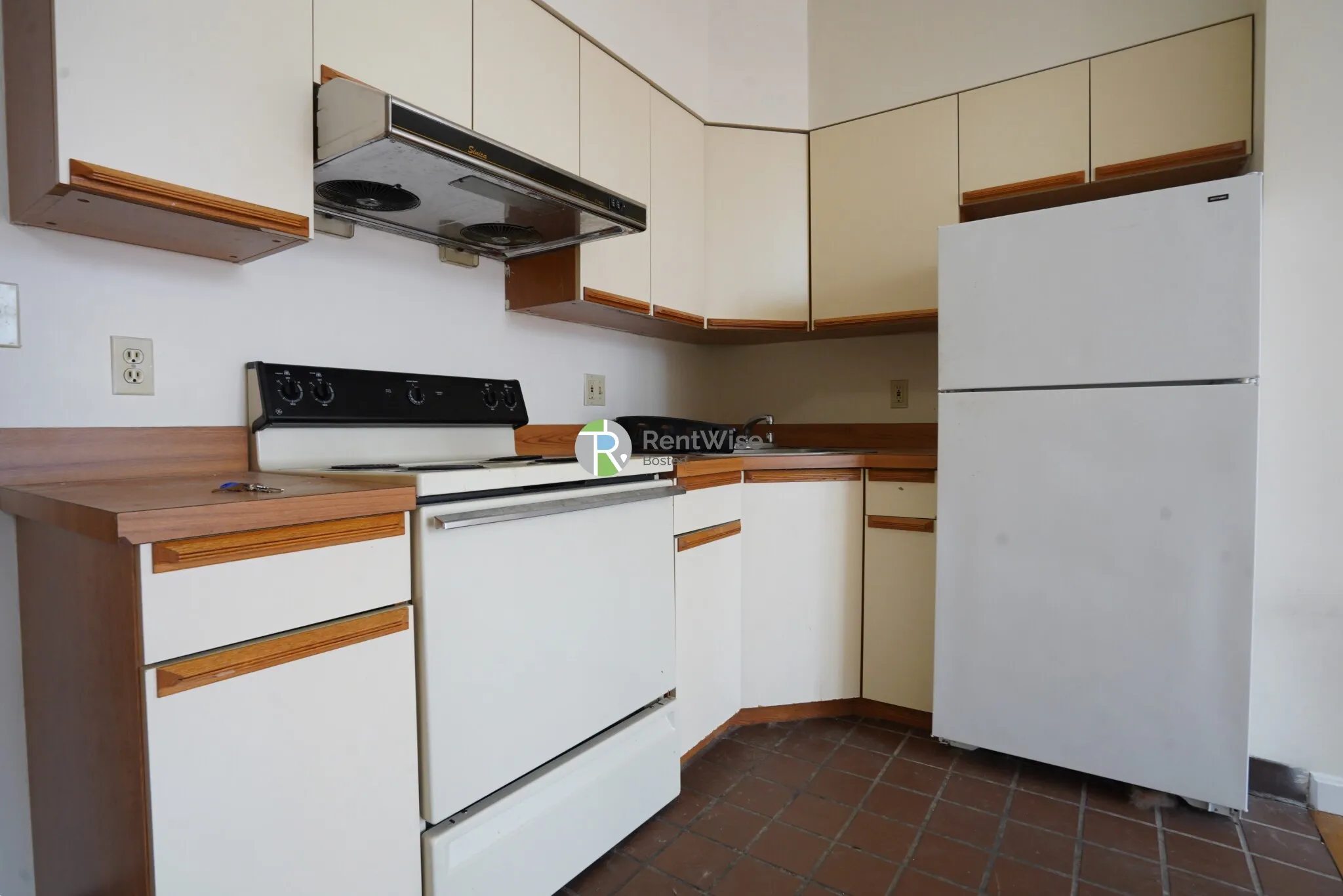 1 bed, 1 bath apartment for rent at 81 Essex St Unit 65, Chinatown — photo 5 of 9