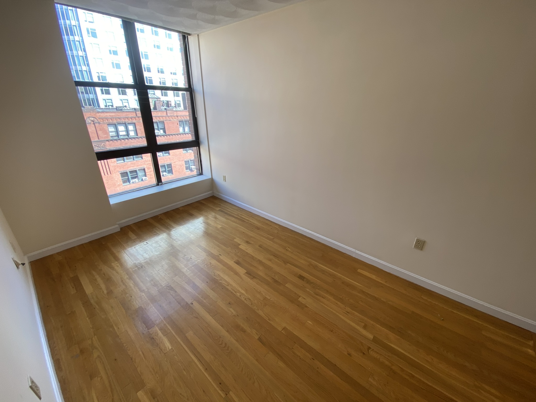 1 bed, 1 bath apartment for rent at 81 Essex St Unit 75-CF, Chinatown — photo 5 of 11