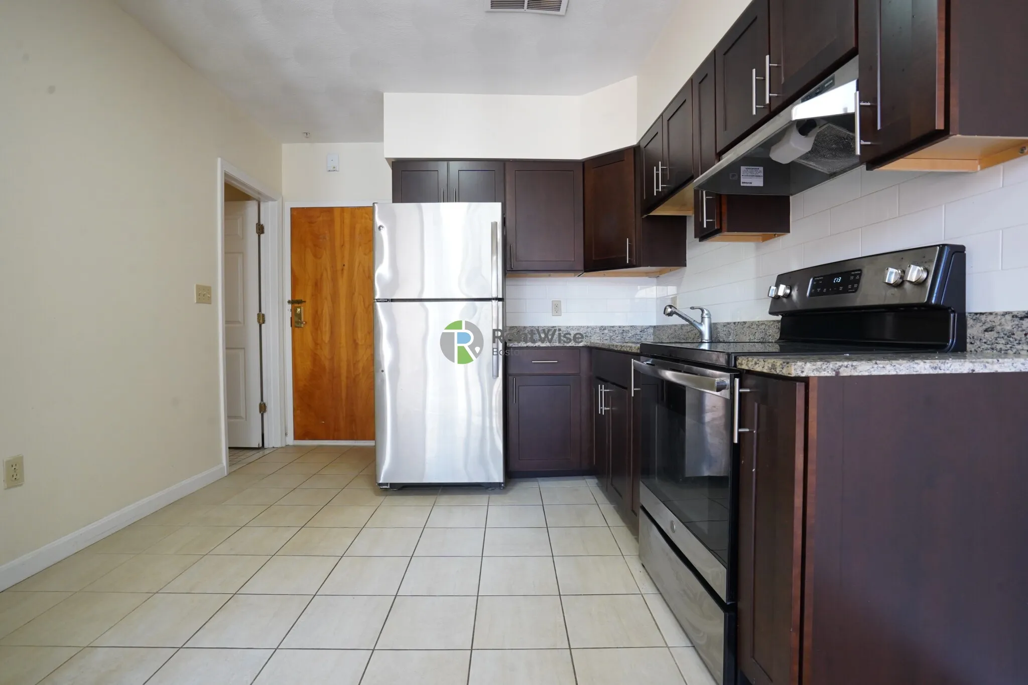 1 bed, 1 bath apartment for rent at 81 Essex St Unit 77, Chinatown — photo 4 of 14