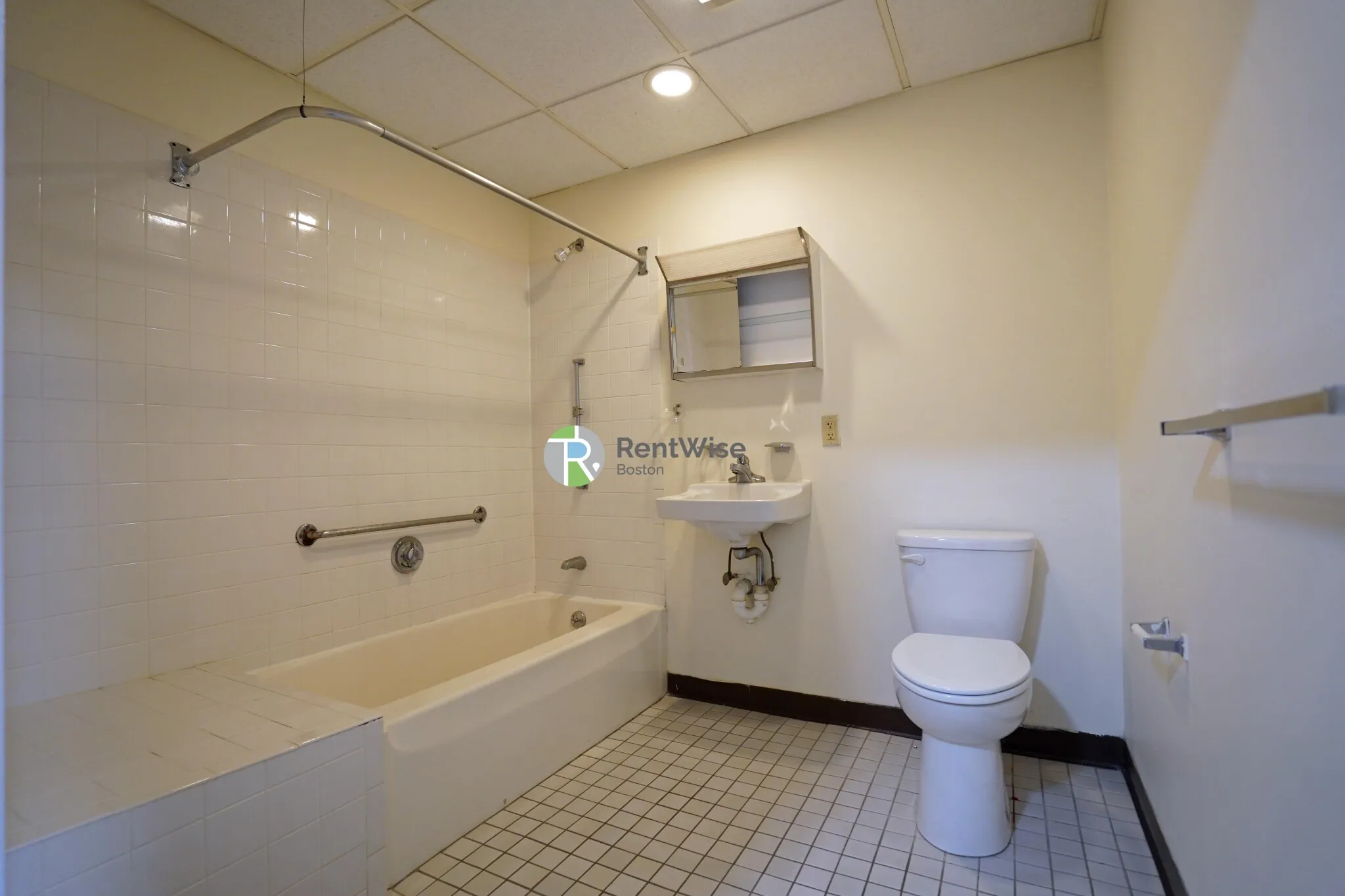 2 bed, 1 bath apartment for rent at 81 Essex St Unit 82, Chinatown — photo 8 of 12