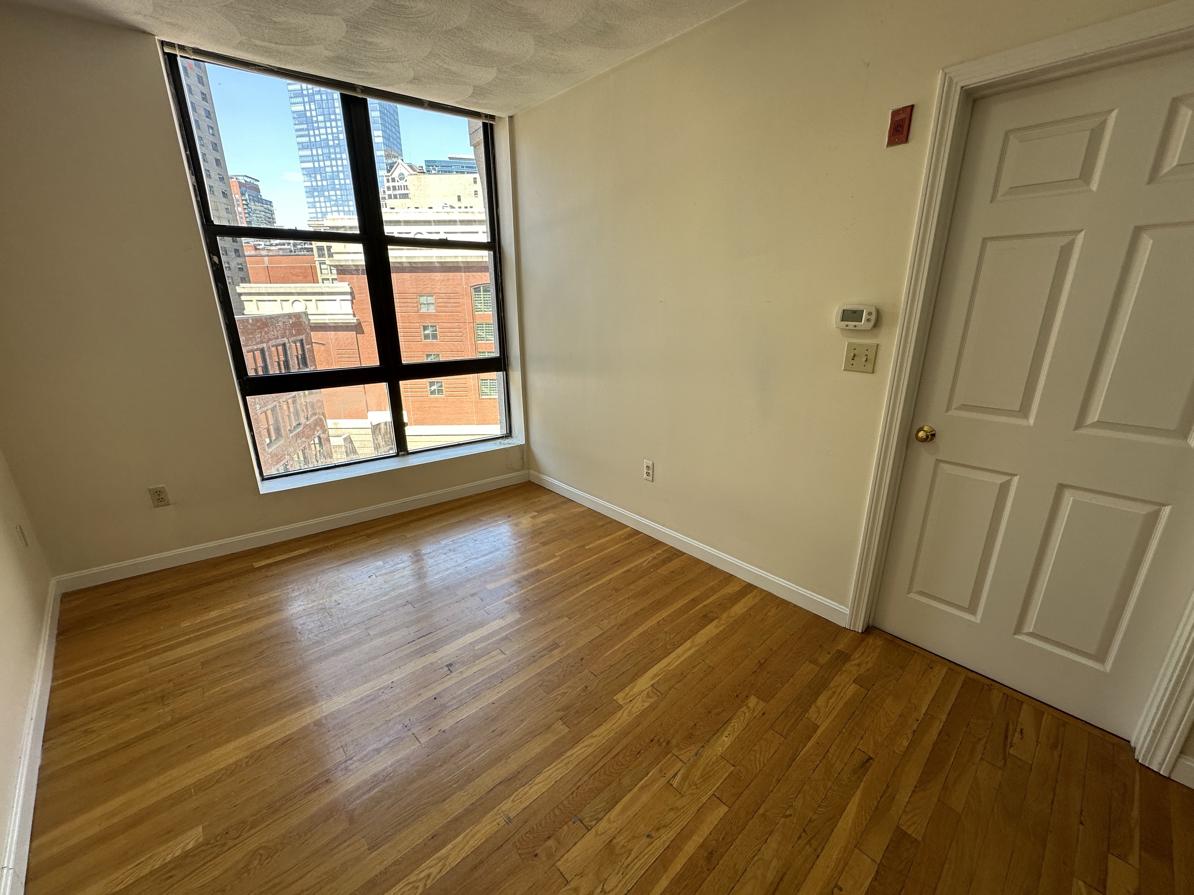 1 bed, 1 bath apartment for rent at 81 Essex St Unit 87-CF, Chinatown — photo 3 of 14