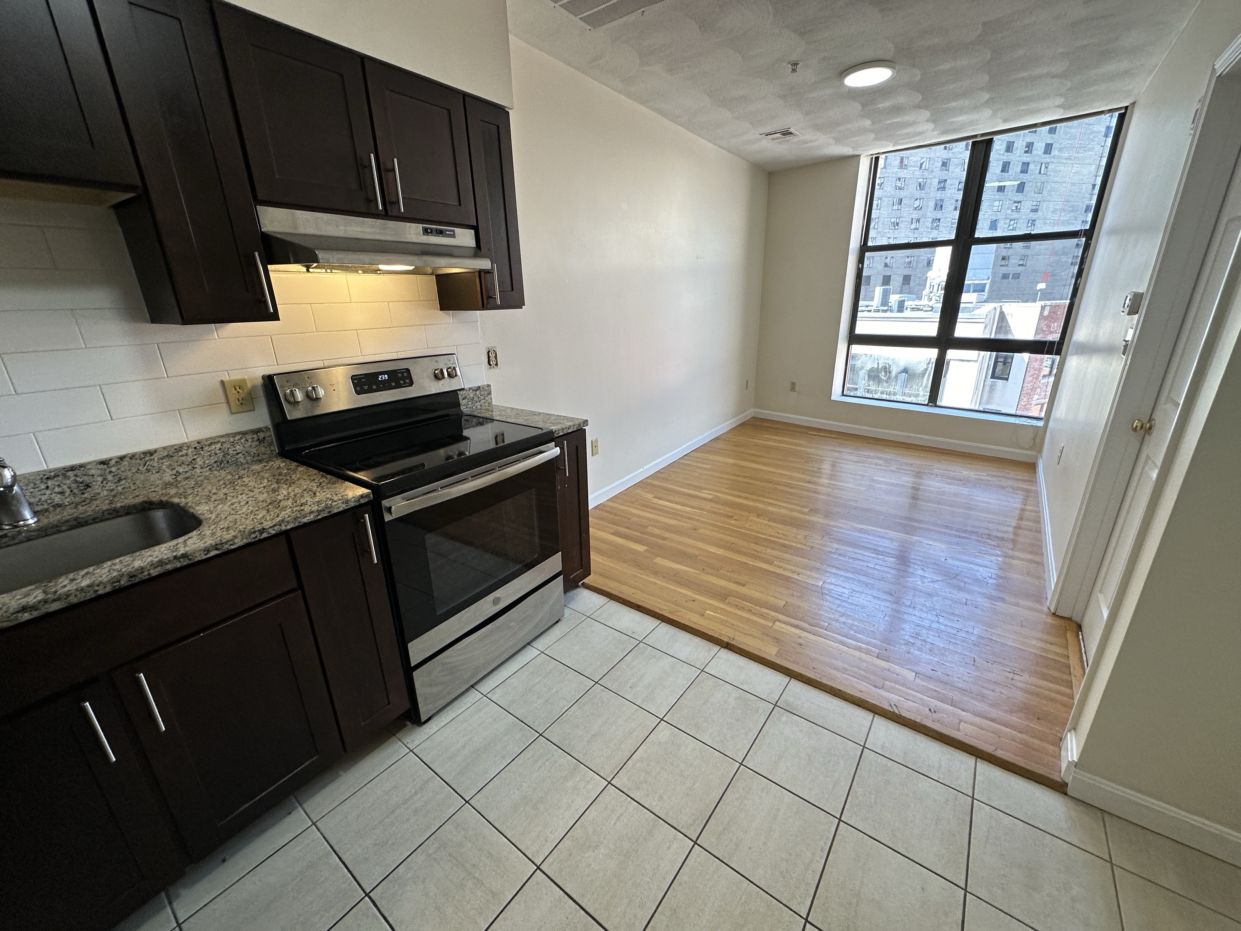 1 bed, 1 bath apartment for rent at 81 Essex St Unit 87-CF, Chinatown — photo 1 of 14
