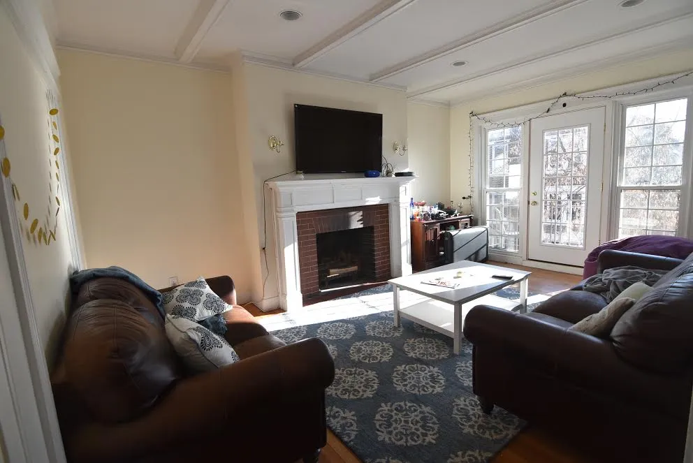 5 bed, 2 bath apartment for rent at 81 Gibbs Unit 2, Coolidge Corner — photo 1 of 21