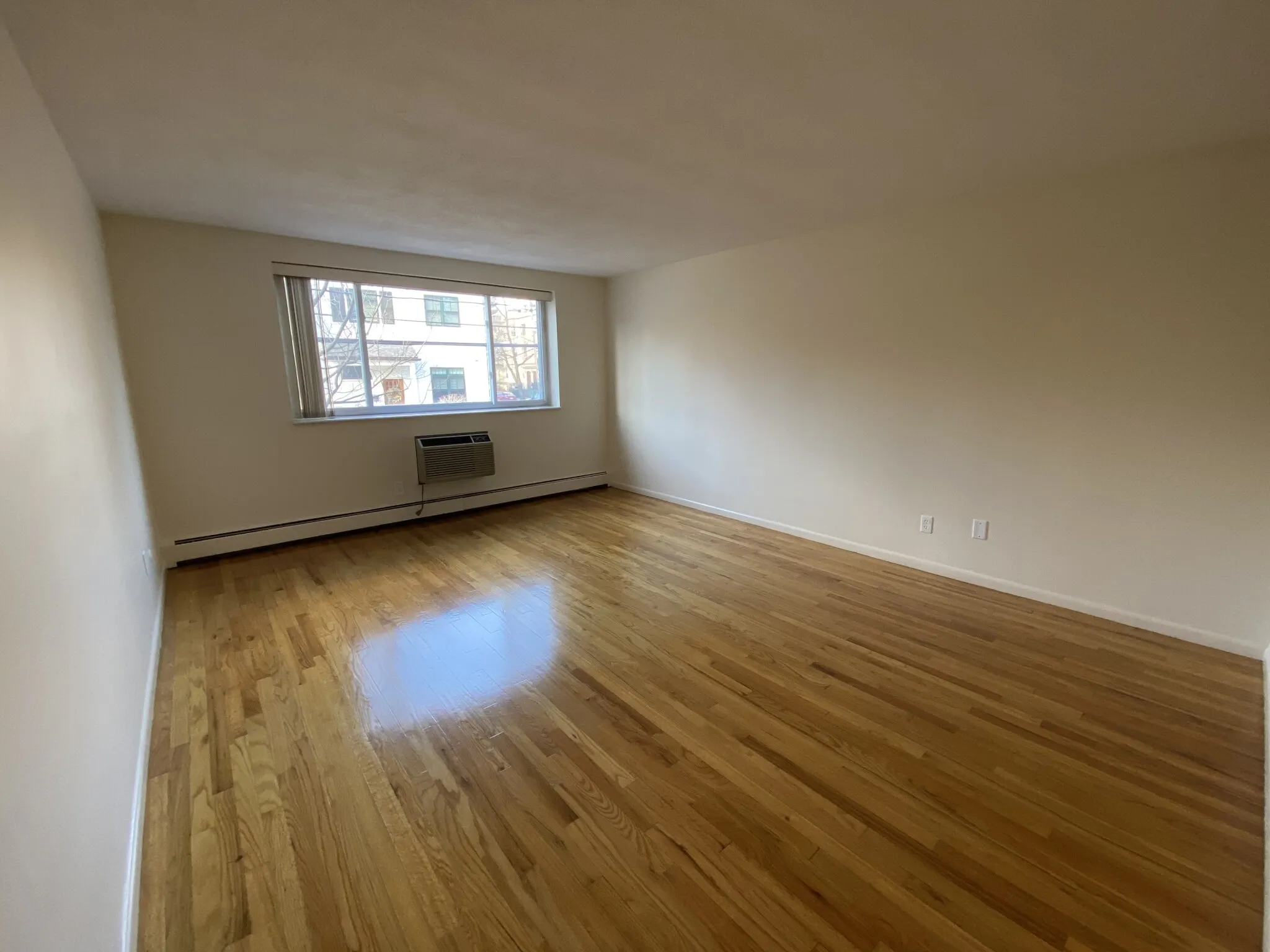 1 bed, 1 bath apartment for rent at 81 Green St Unit 24, Coolidge Corner — photo 8 of 18