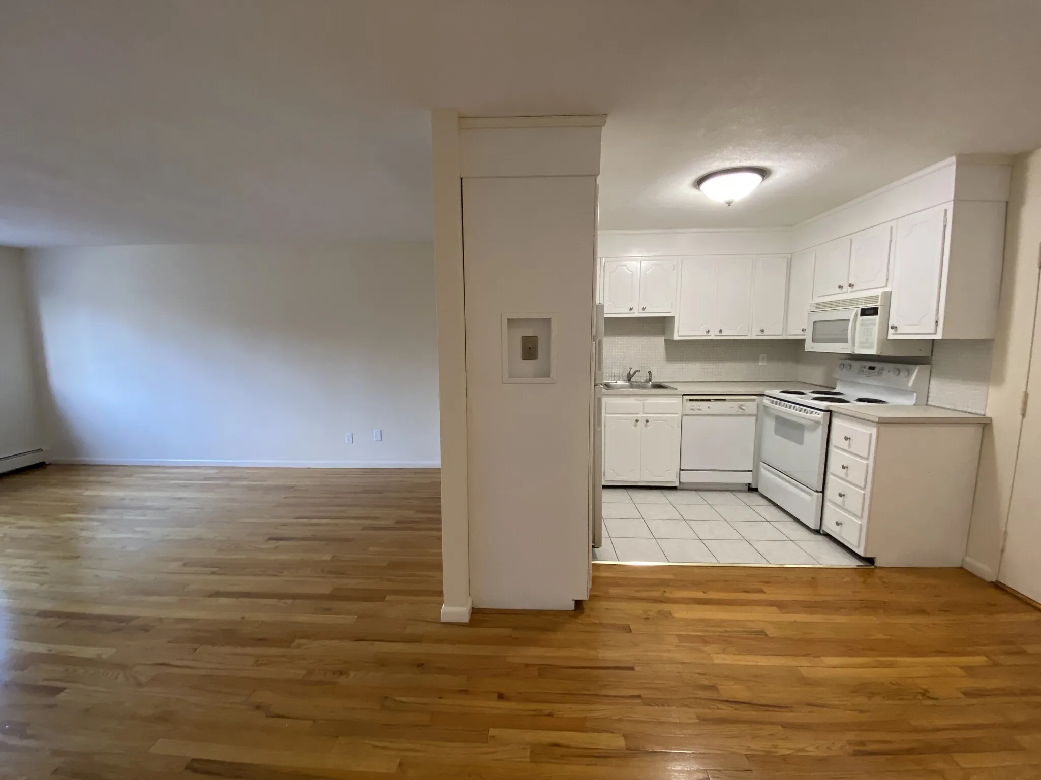 1 bed, 1 bath apartment for rent at 81 Green St Unit 24, Coolidge Corner — photo 6 of 18