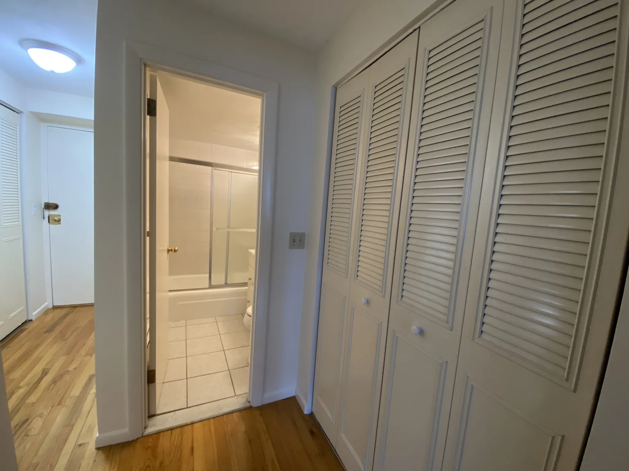 1 bed, 1 bath apartment for rent at 81 Green St Unit 24, Coolidge Corner — photo 14 of 18