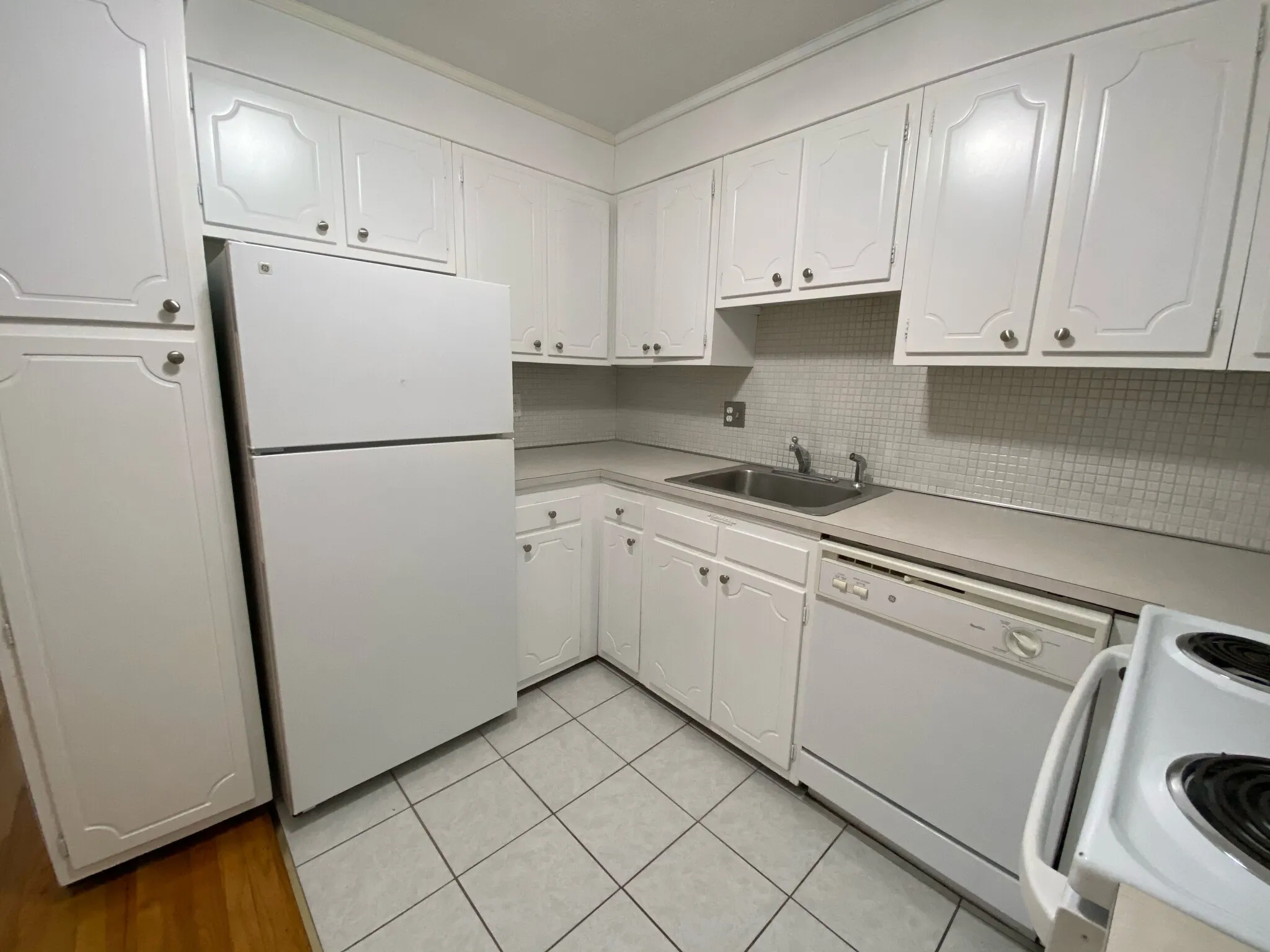 1 bed, 1 bath apartment for rent at 81 Green St Unit 24, Coolidge Corner — photo 3 of 18