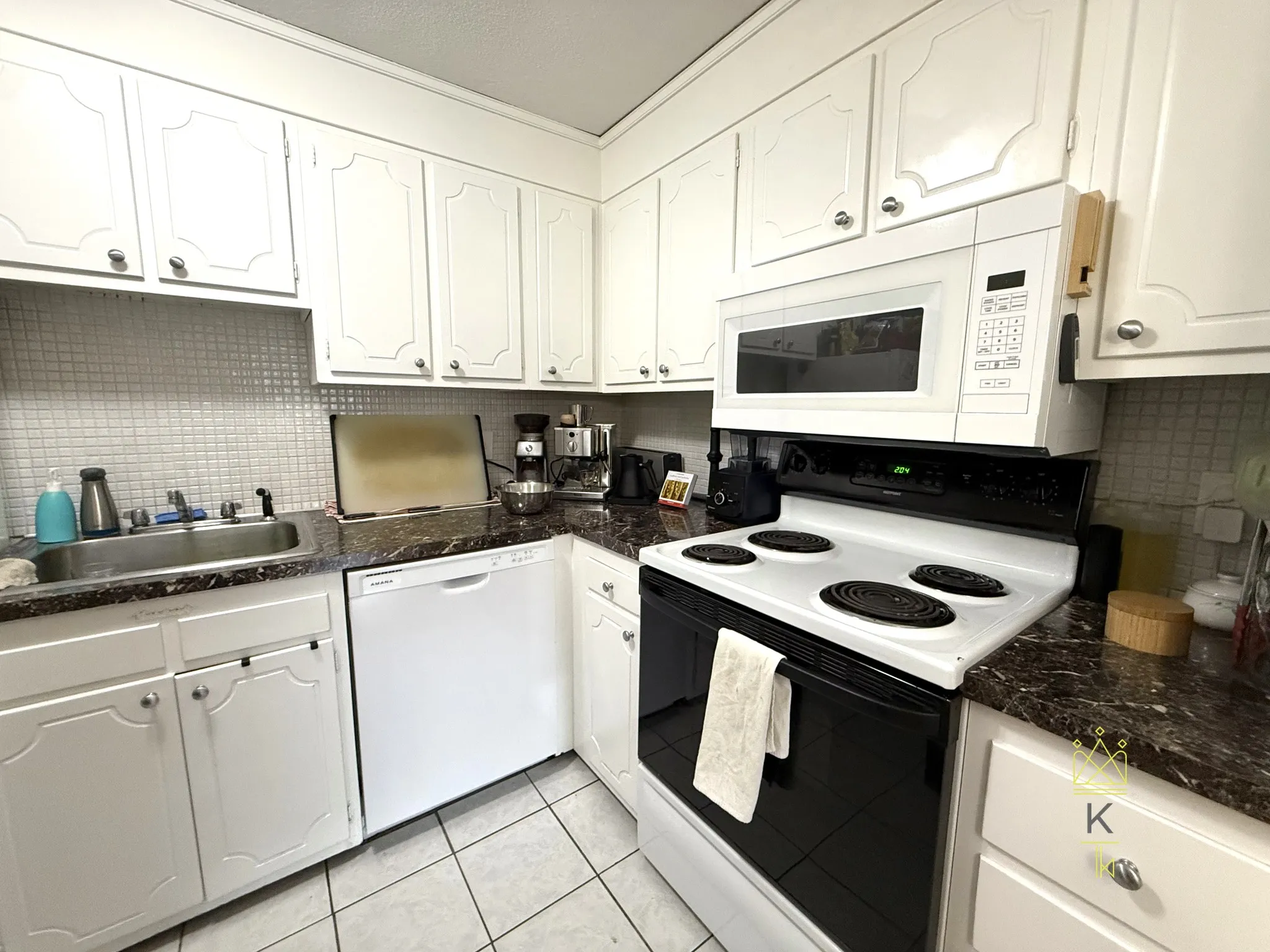 2 bed, 1 bath apartment for rent at 81 Green St Unit 46, North Brookline — photo 5 of 13