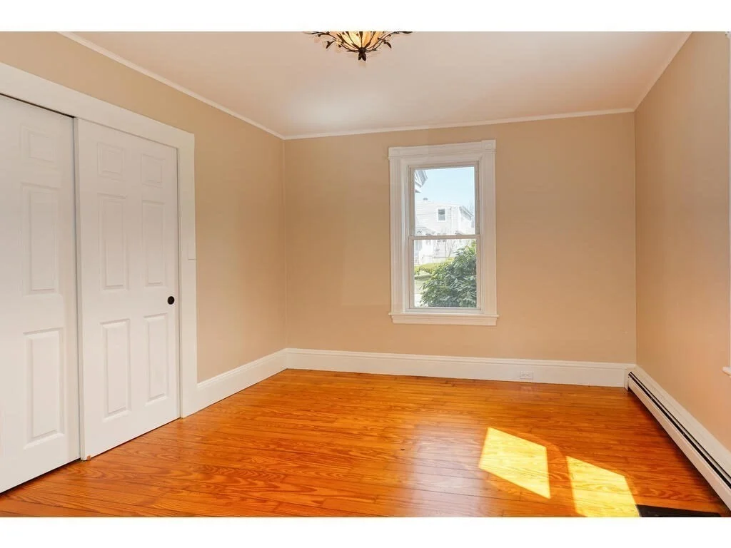 3 bed, 1 bath apartment for rent at 81 High St Unit 1, Wilmington — photo 11 of 13