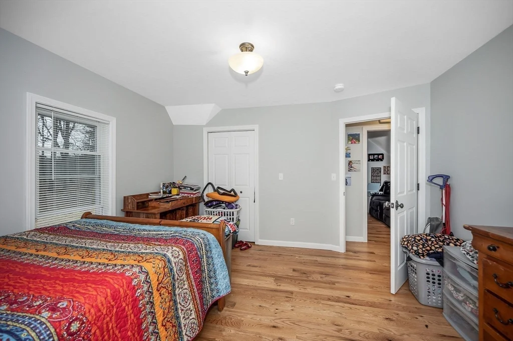 3 bed, 1 bath apartment for rent at 81 High St Unit 1, Wilmington — photo 10 of 13