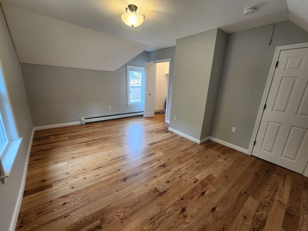 2 bed, 1 bath apartment for rent at 81 High St Unit 2, Wilmington — photo 4 of 12