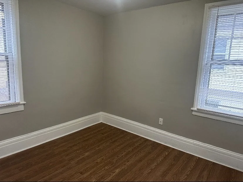 2 bed, 1 bath apartment for rent at 81 Liberty St Unit 1, New Bedford — photo 5 of 11