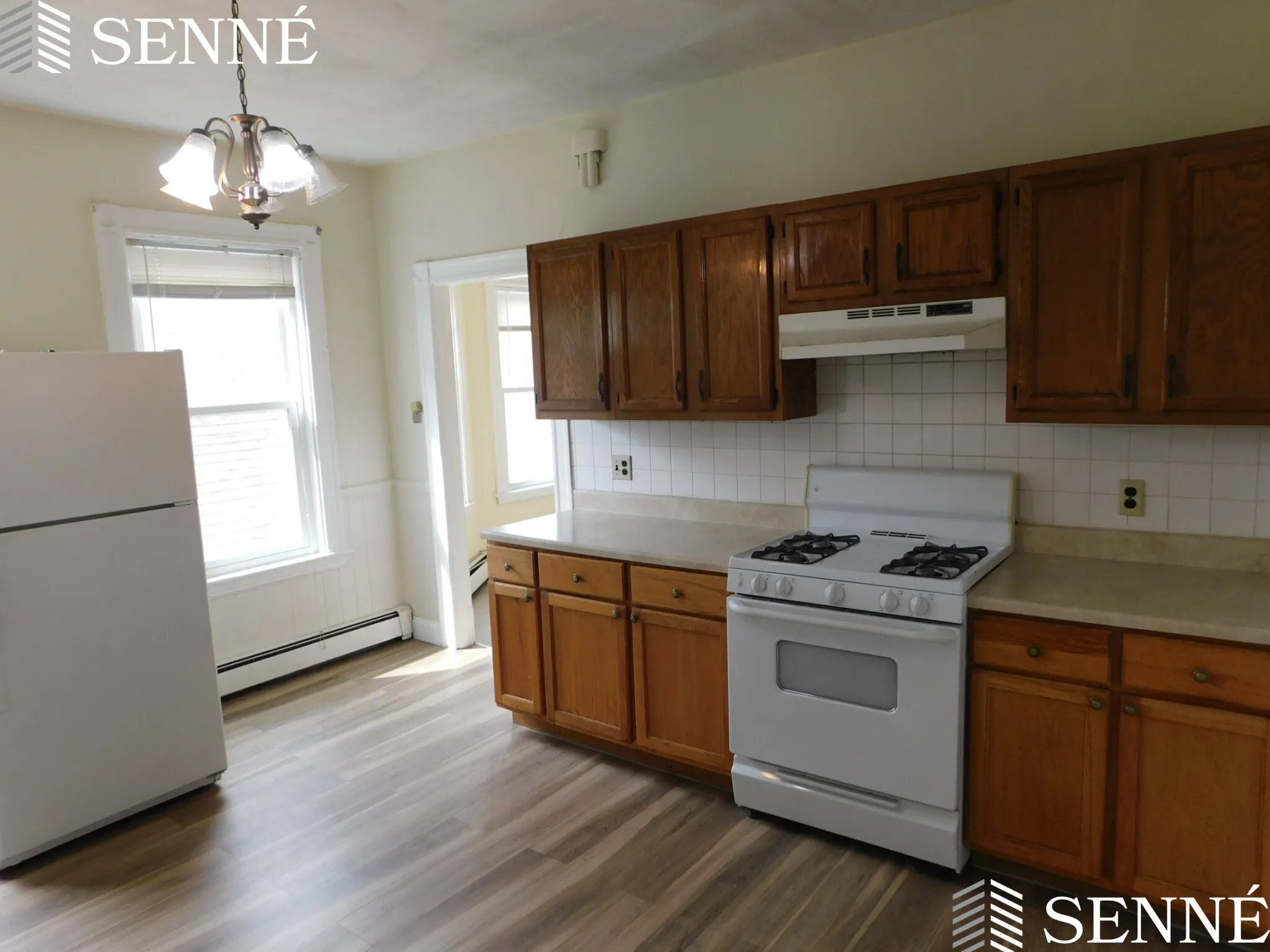 2 bed, 1 bath apartment for rent at 81 Merriam St Unit 3, Ward Two — photo 5 of 13