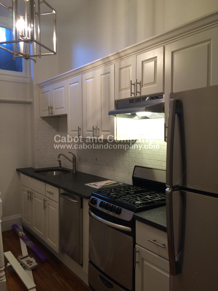 1 bed, 1 bath apartment for rent at 81 Mount Vernon St Unit 4A, Beacon Hill — photo 2 of 8