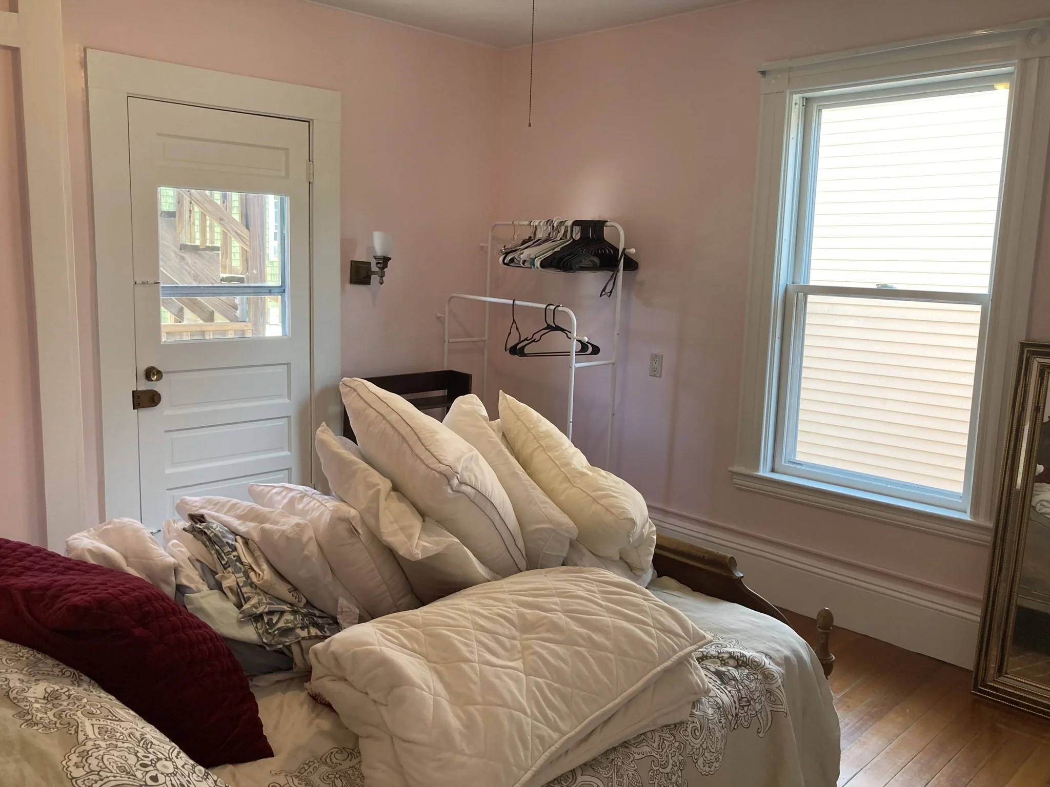 5 bed, 2 bath apartment for rent at 81 Munroe St Unit Front, Union Square — photo 16 of 33
