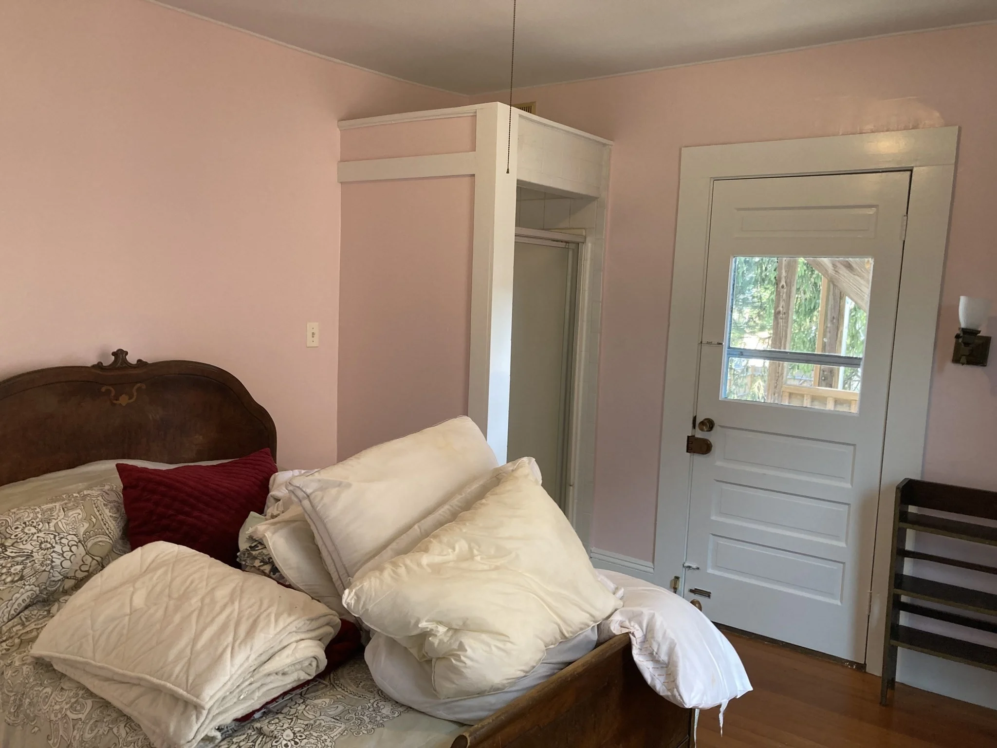 5 bed, 2 bath apartment for rent at 81 Munroe St Unit Front, Union Square — photo 18 of 33