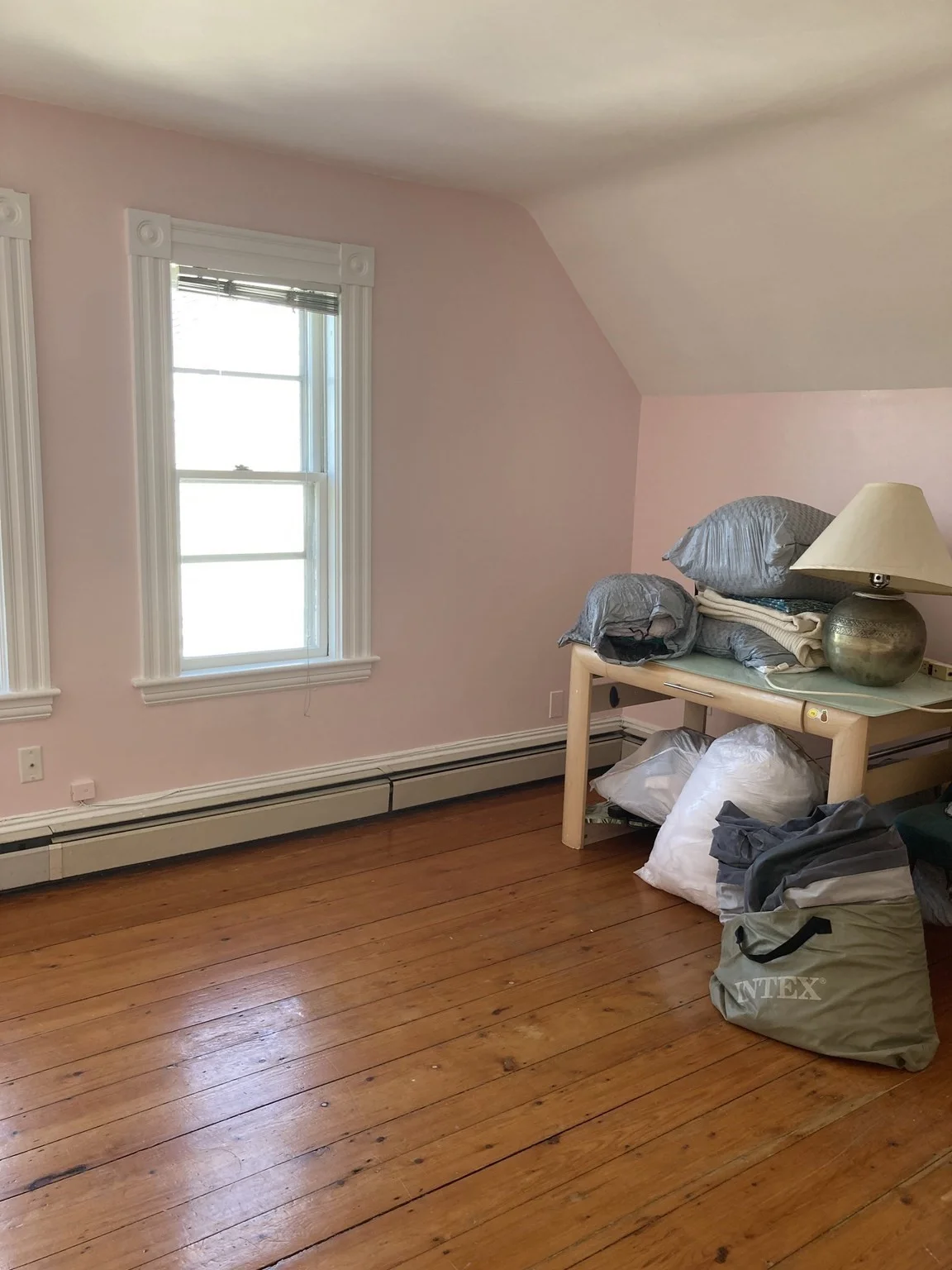 5 bed, 2 bath apartment for rent at 81 Munroe St Unit Front, Union Square — photo 25 of 33