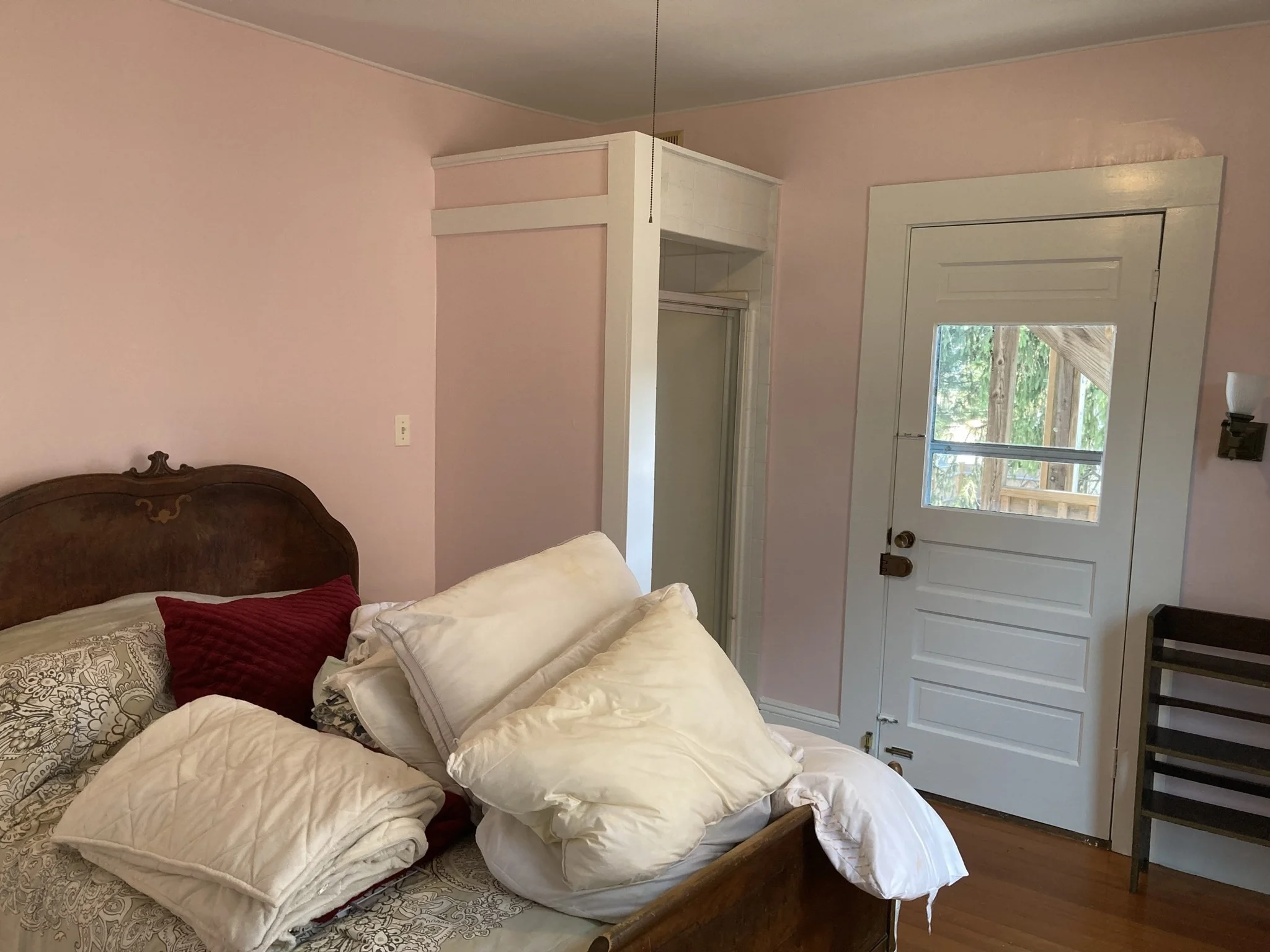 5 bed, 2 bath apartment for rent at 81 Munroe St Unit Front, Union Square — photo 17 of 33
