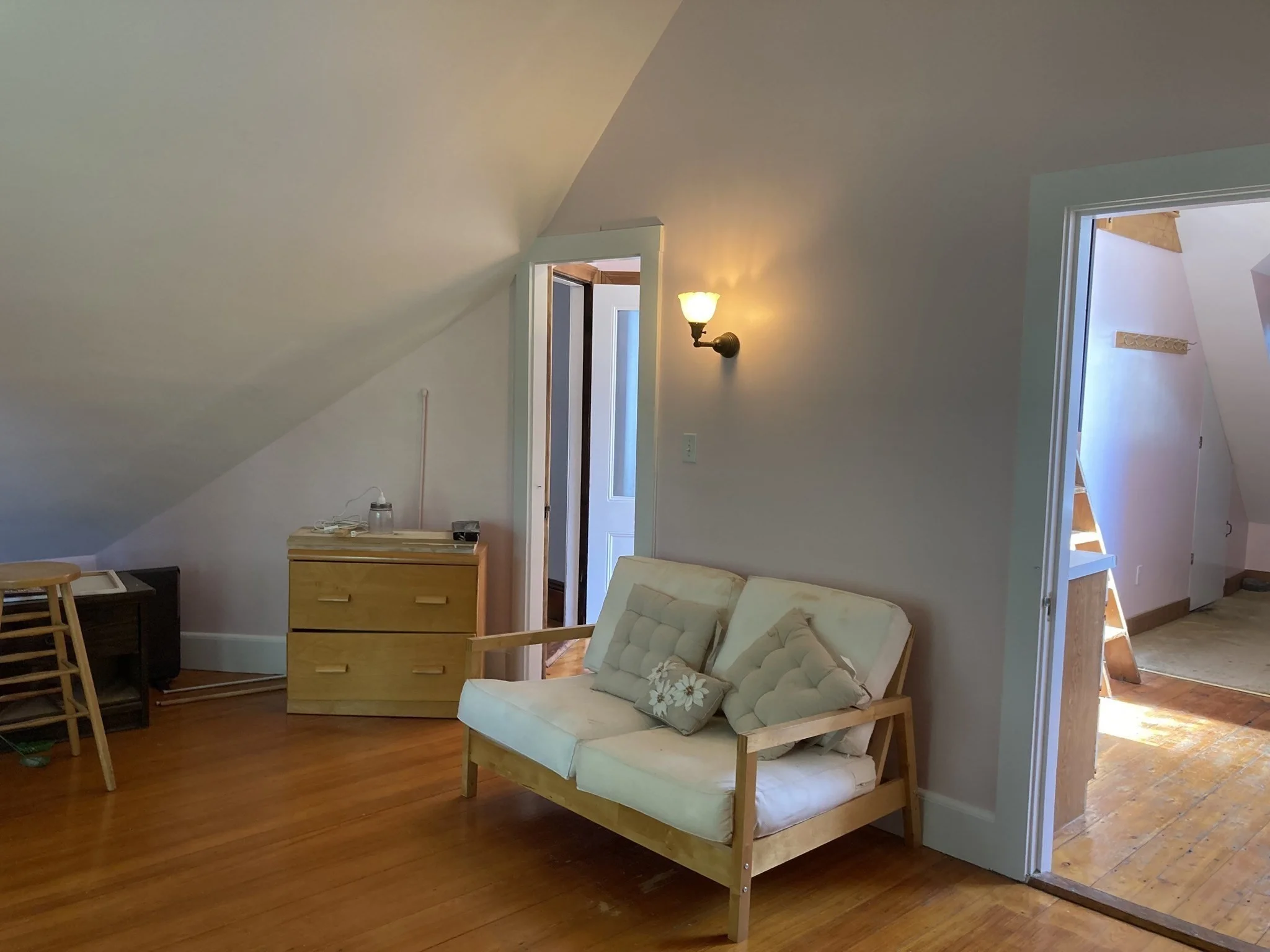 5 bed, 2 bath apartment for rent at 81 Munroe St Unit Front, Union Square — photo 22 of 33