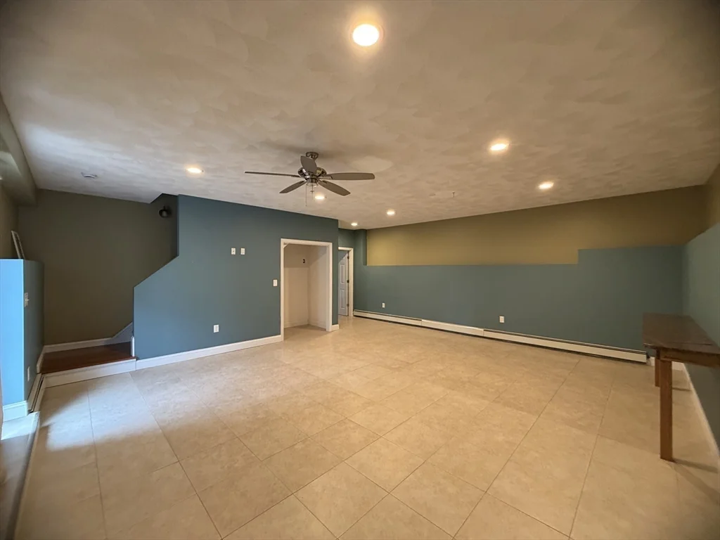 4 bed, 2 bath apartment for rent at 81 N Main St, North Bellingham — photo 35 of 42