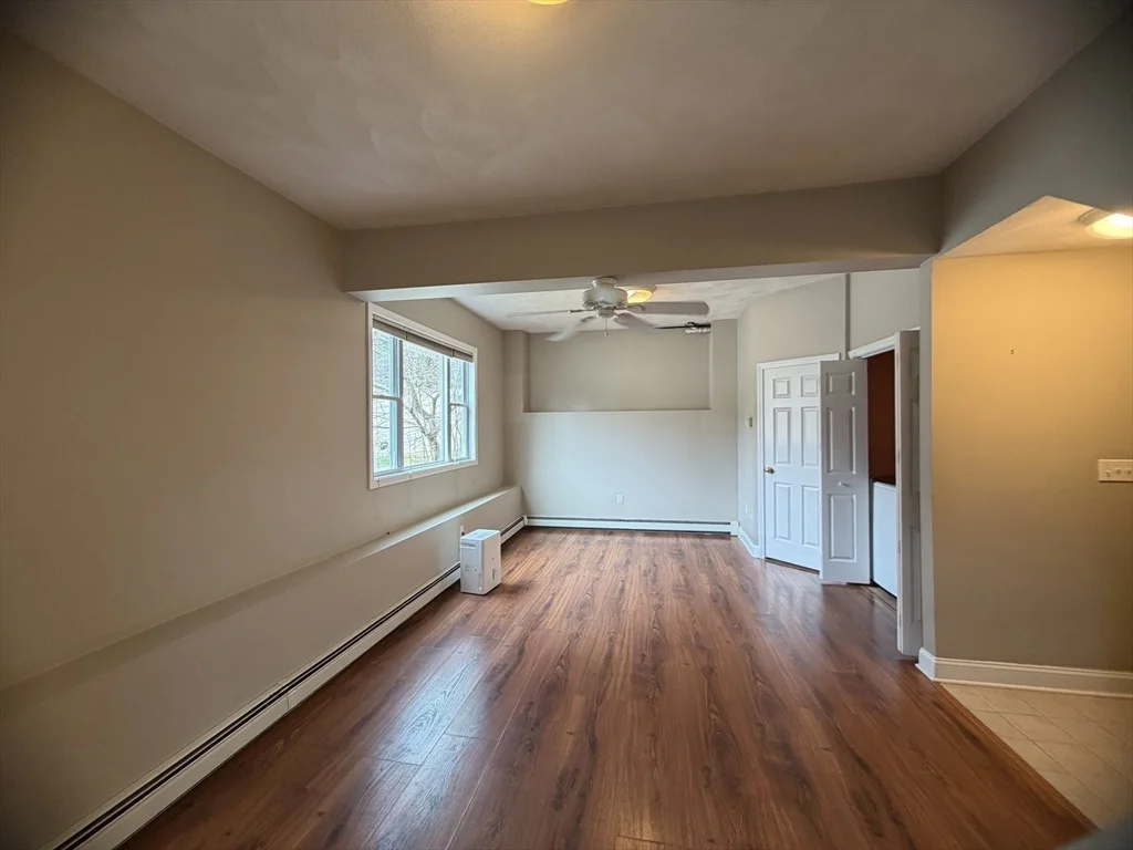 4 bed, 2 bath apartment for rent at 81 N Main St, North Bellingham — photo 34 of 42