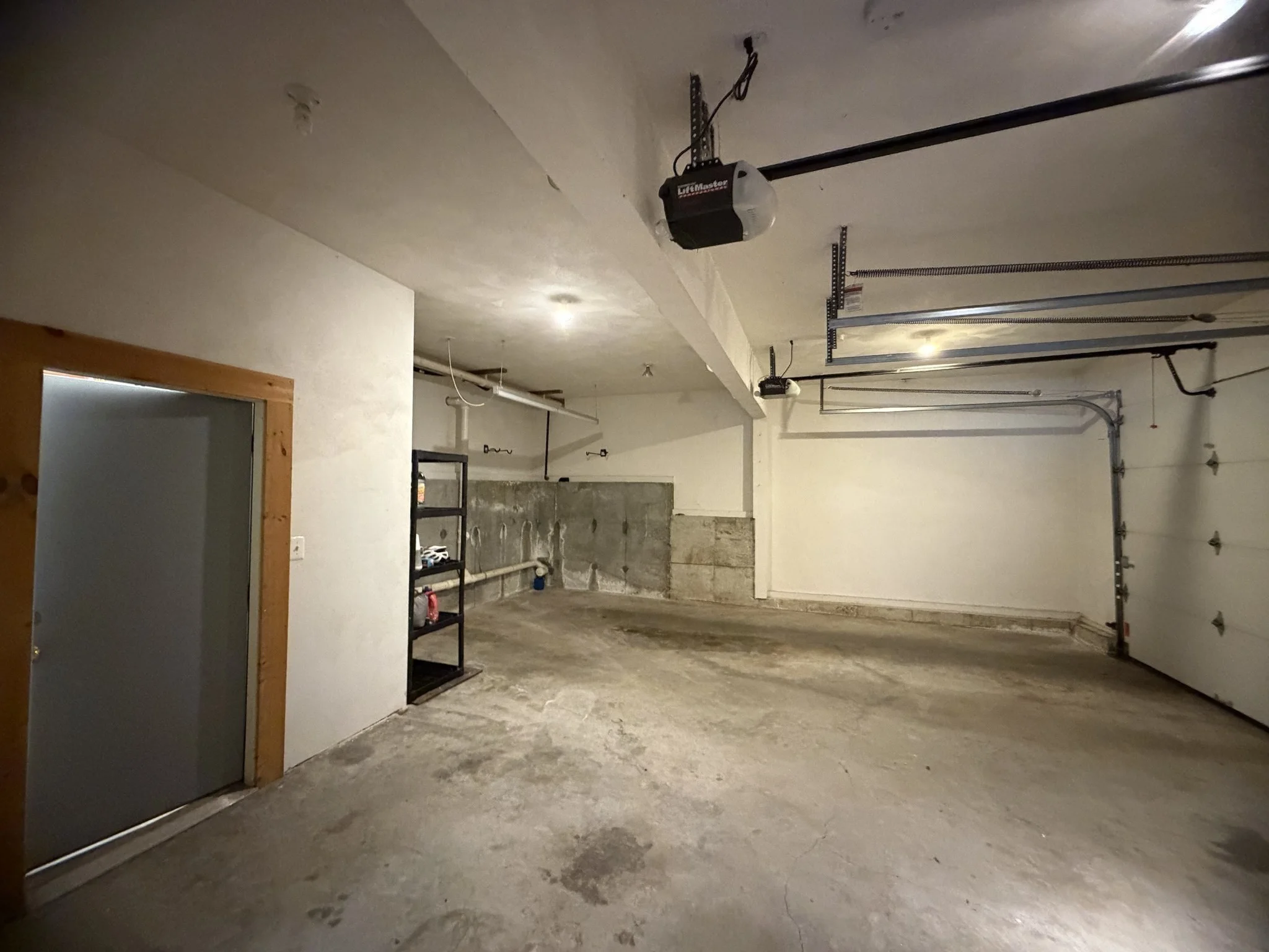 4 bed, 2 bath apartment for rent at 81 N Main St, North Bellingham — photo 39 of 42