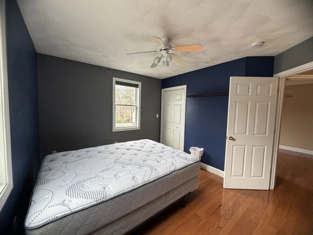 4 bed, 2 bath apartment for rent at 81 N Main St, North Bellingham — photo 23 of 42
