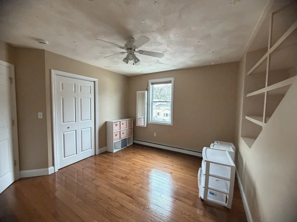 4 bed, 2 bath apartment for rent at 81 N Main St, North Bellingham — photo 20 of 42